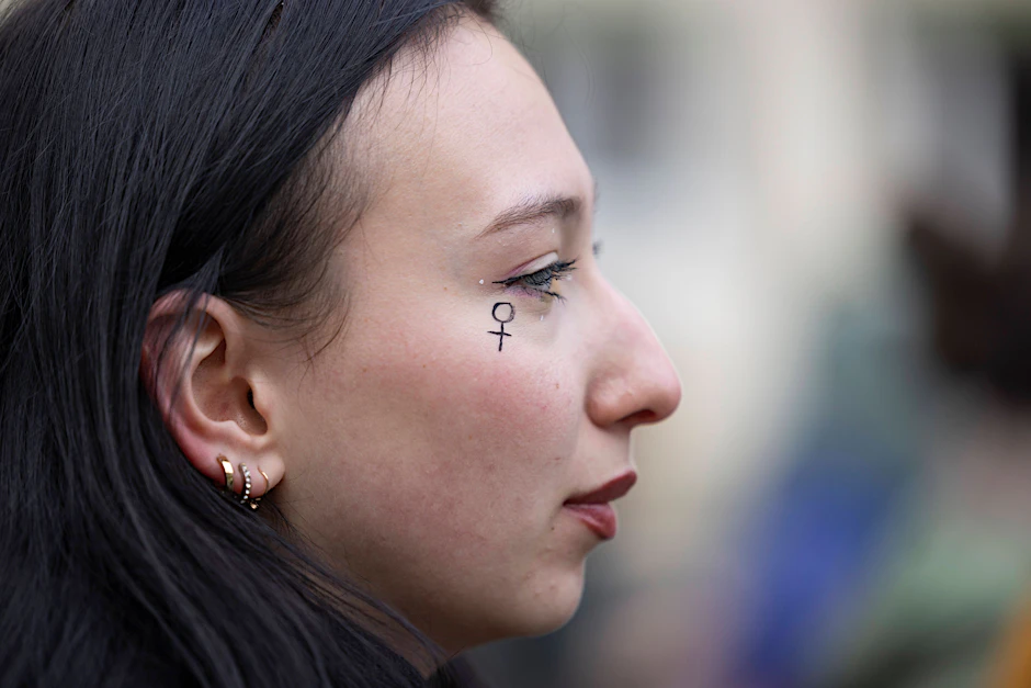 Die Berliner Kriminalstatistik für das vergangene Jahr weist 18.784 Fälle von Gewalt in Partnerschaft und Familie aus – eine Zunahme um 8,8 Prozent gegenüber dem Vorjahr.
