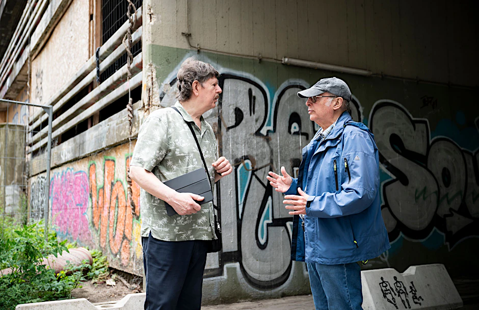Im Sommer dieses Jahres veröffentlichten Bewohner des Mehringplatzes in Berlin-Kreuzberg einen Brandbrief.