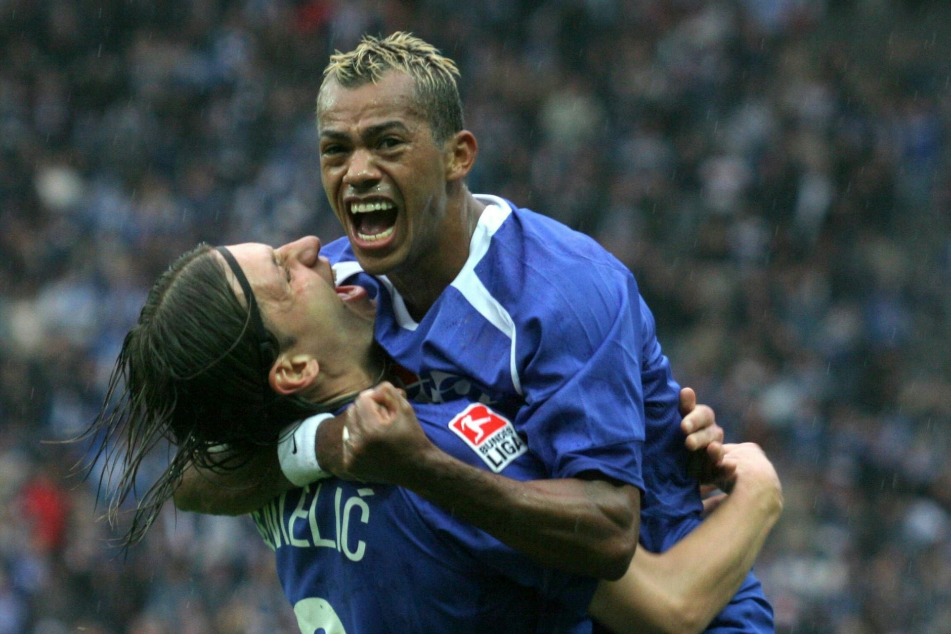 Marcelinho obenauf, dann ging es auch Hertha BSC gut. Hier jubelt der Zauberer 2010 nach einem Tor gegen Mainz mit Marko Pantelic.