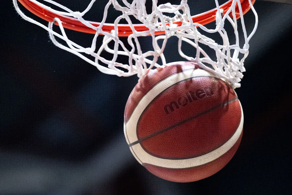 Friedrichshain ve Mitte: basketbol maçları nedeniyle trafik kısıtlamaları