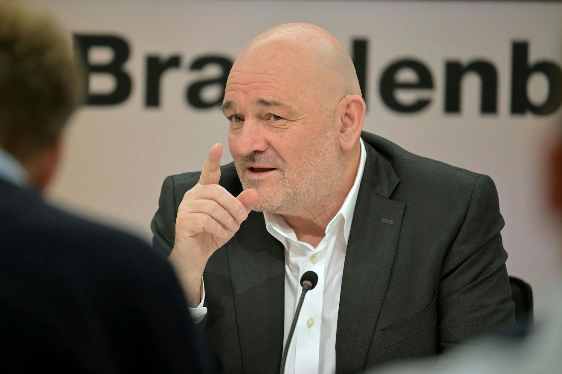 BSW-Fraktionschef Robert Crumbach