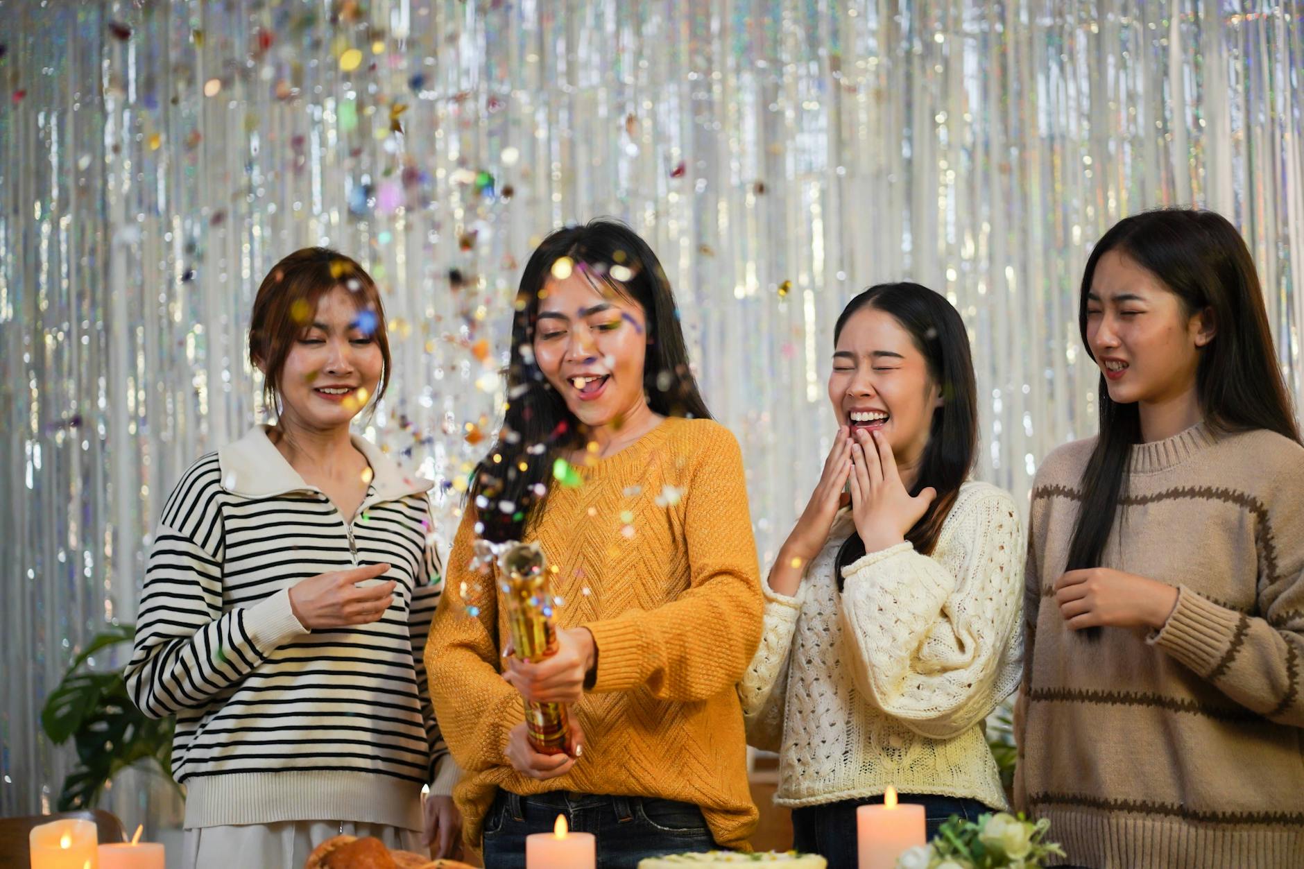 Wie wird 2025 für das Sternzeichen Zwillinge? Ein Blick ins Horoskop verrät es.