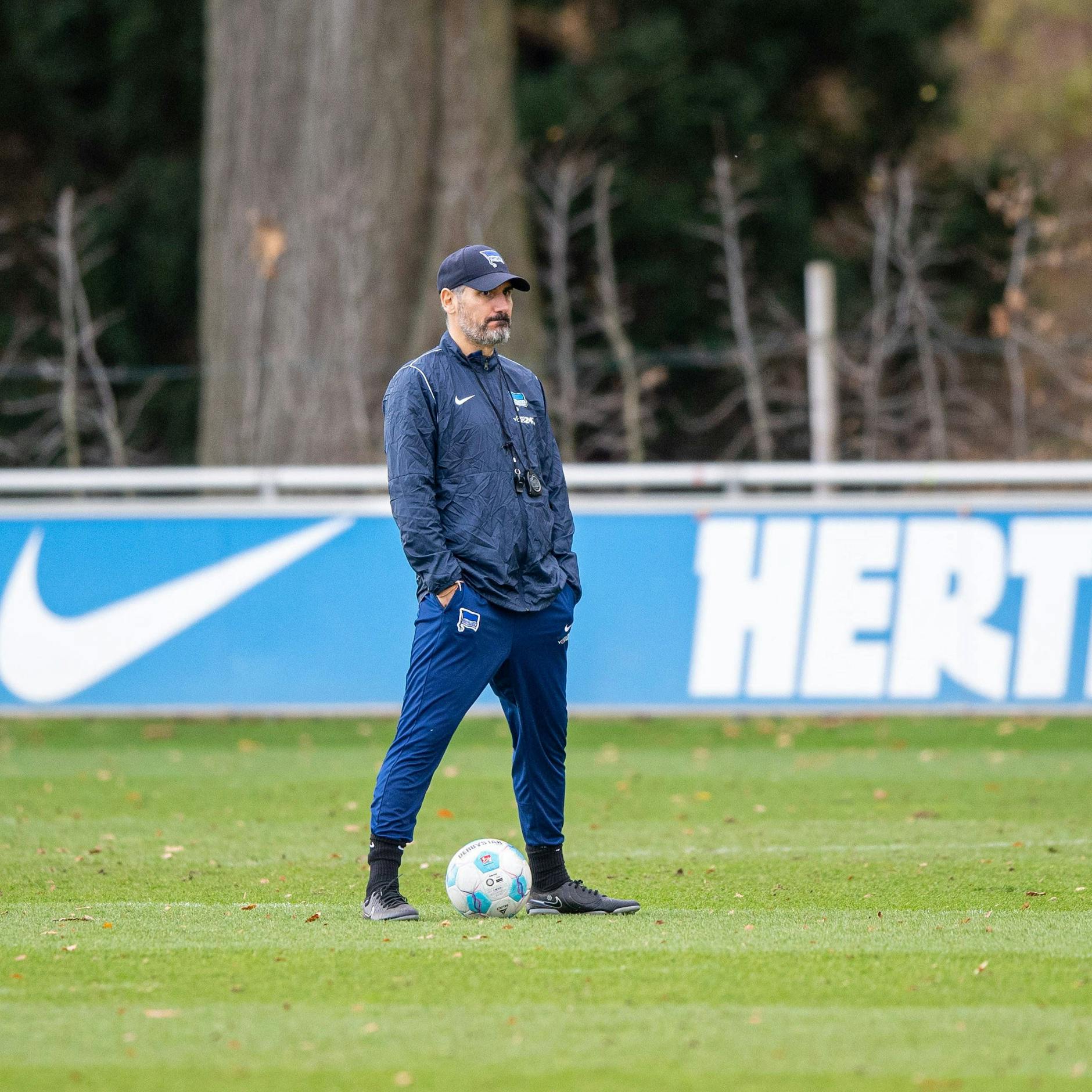 Hertha-Trainer Cristian Fiel hat noch jede Menge Arbeit vor sich.