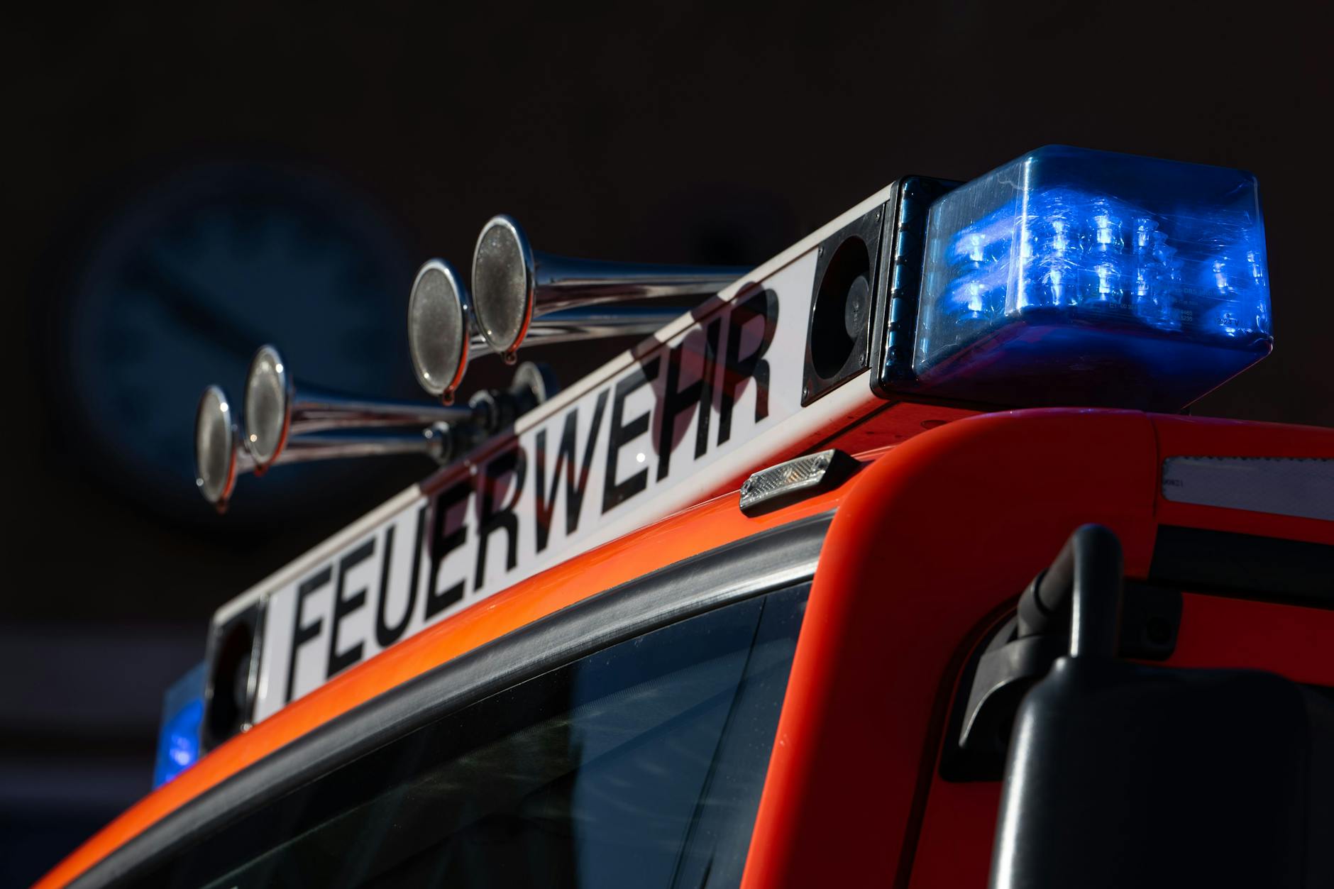 Die Feuerwehr konnte den Jungen nicht mehr retten. Der 14-Jährige starb bei dem Brand in Mindelheim im Kinderzimmer.