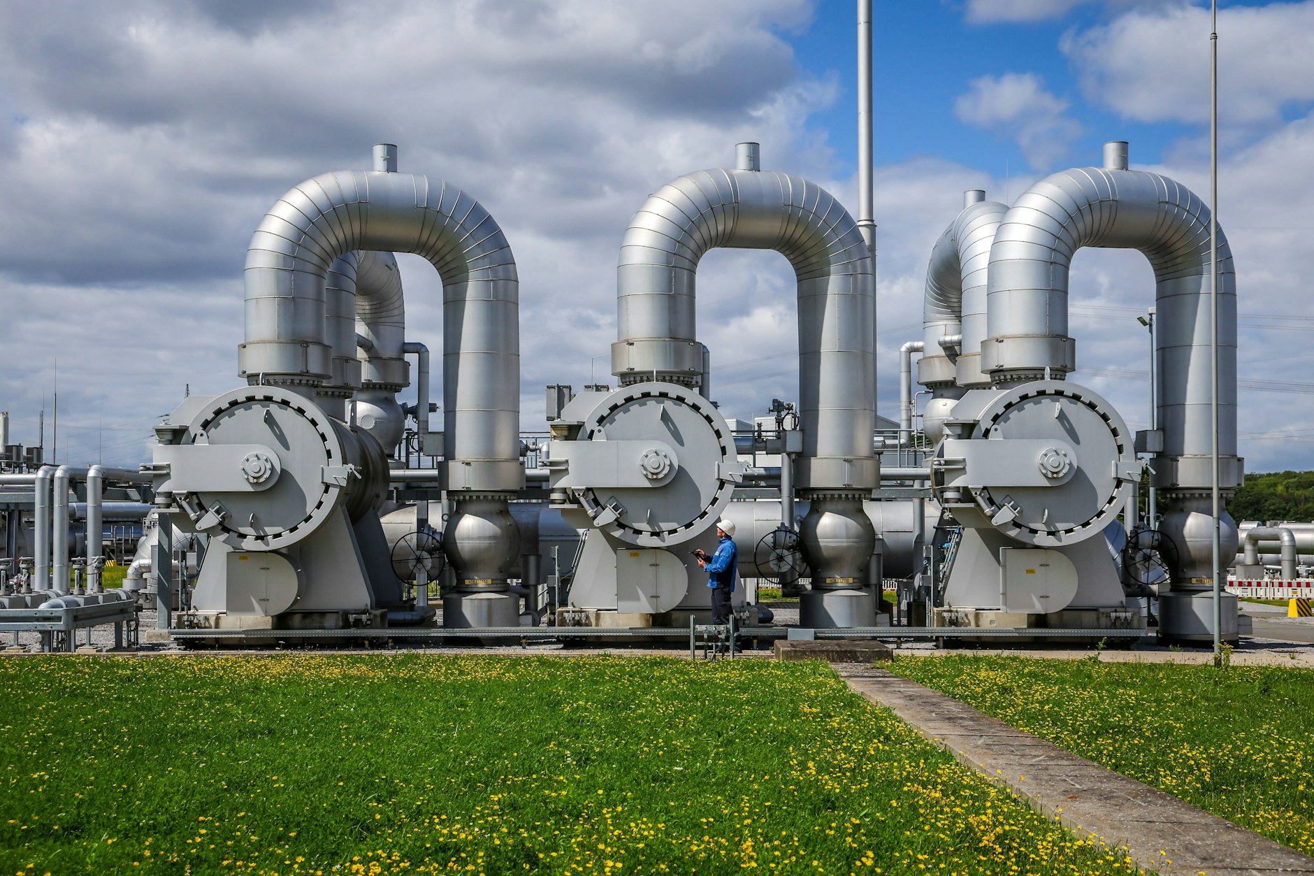 Verdichterstation für Erdgas: Über fünf große Eingangsleitungen strömt das Erdgas aus Norddeutschland, der Nordsee und den Niederlanden in die Station in Werne.