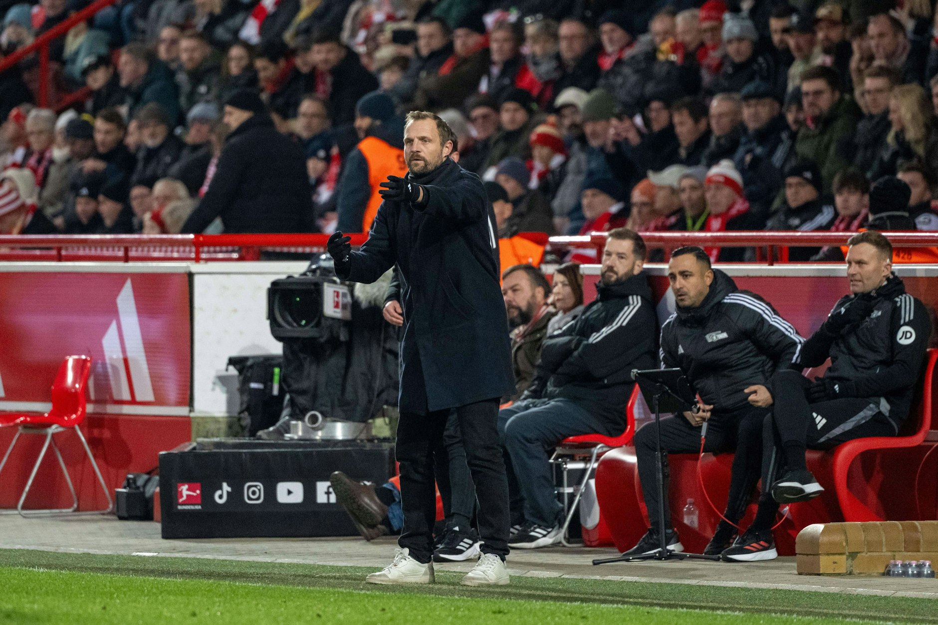 Emotional am Seitenrand: Bo Svensson