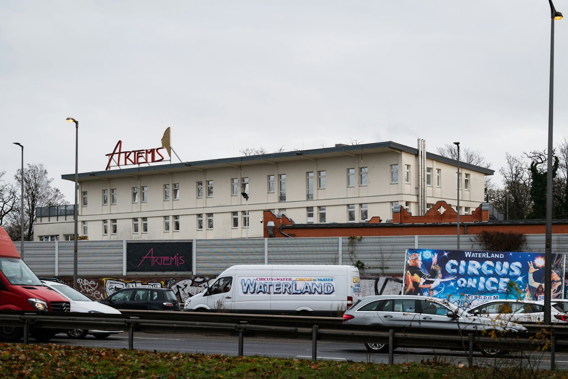 Blick auf das Artemis-Bordell, das größte in Berlin. Nun dürfen die Betreiber expandieren.