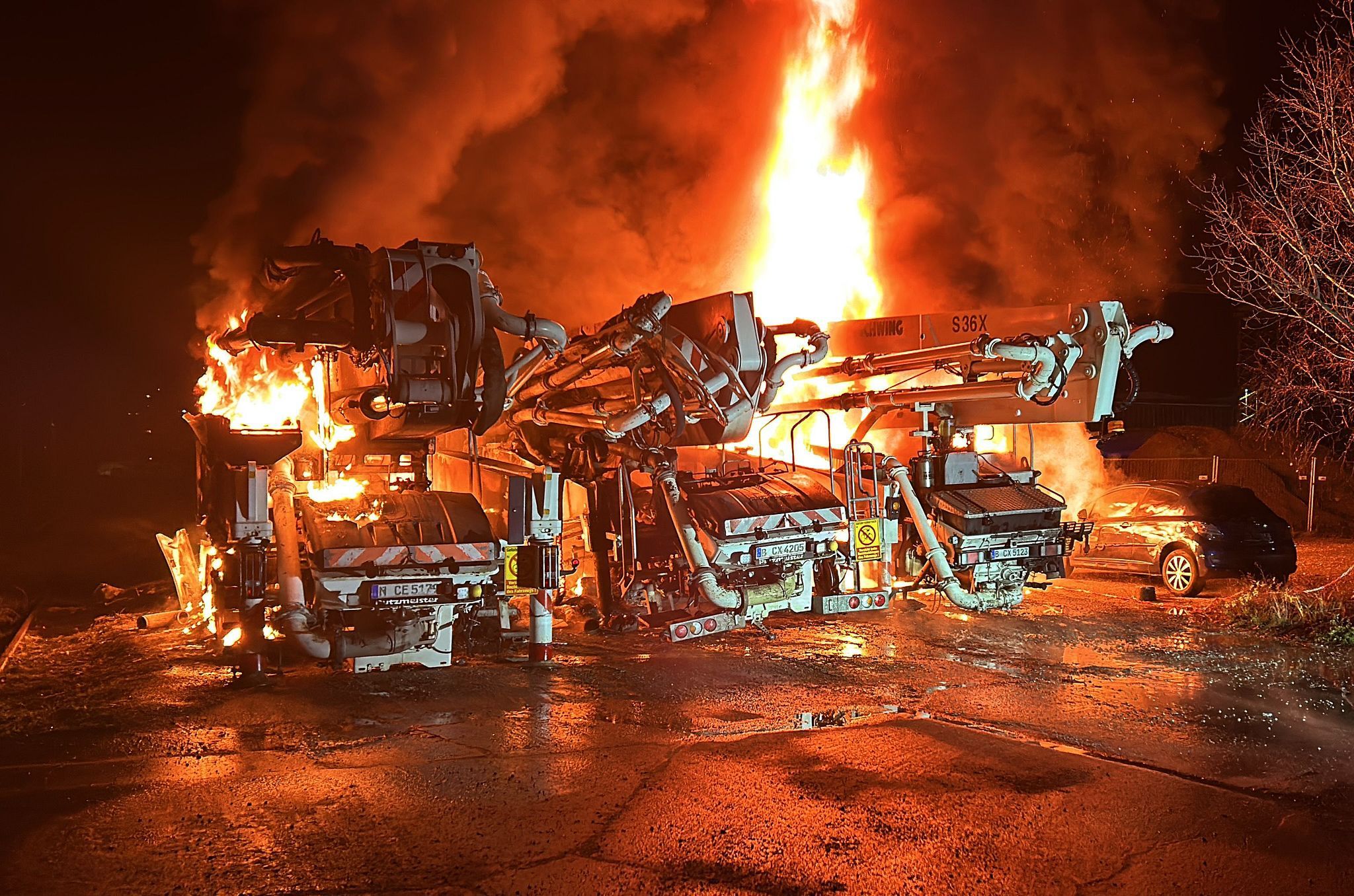 Image - Zündeten Chaoten 17 Lkw in Marzahn und Lichtenberg an?