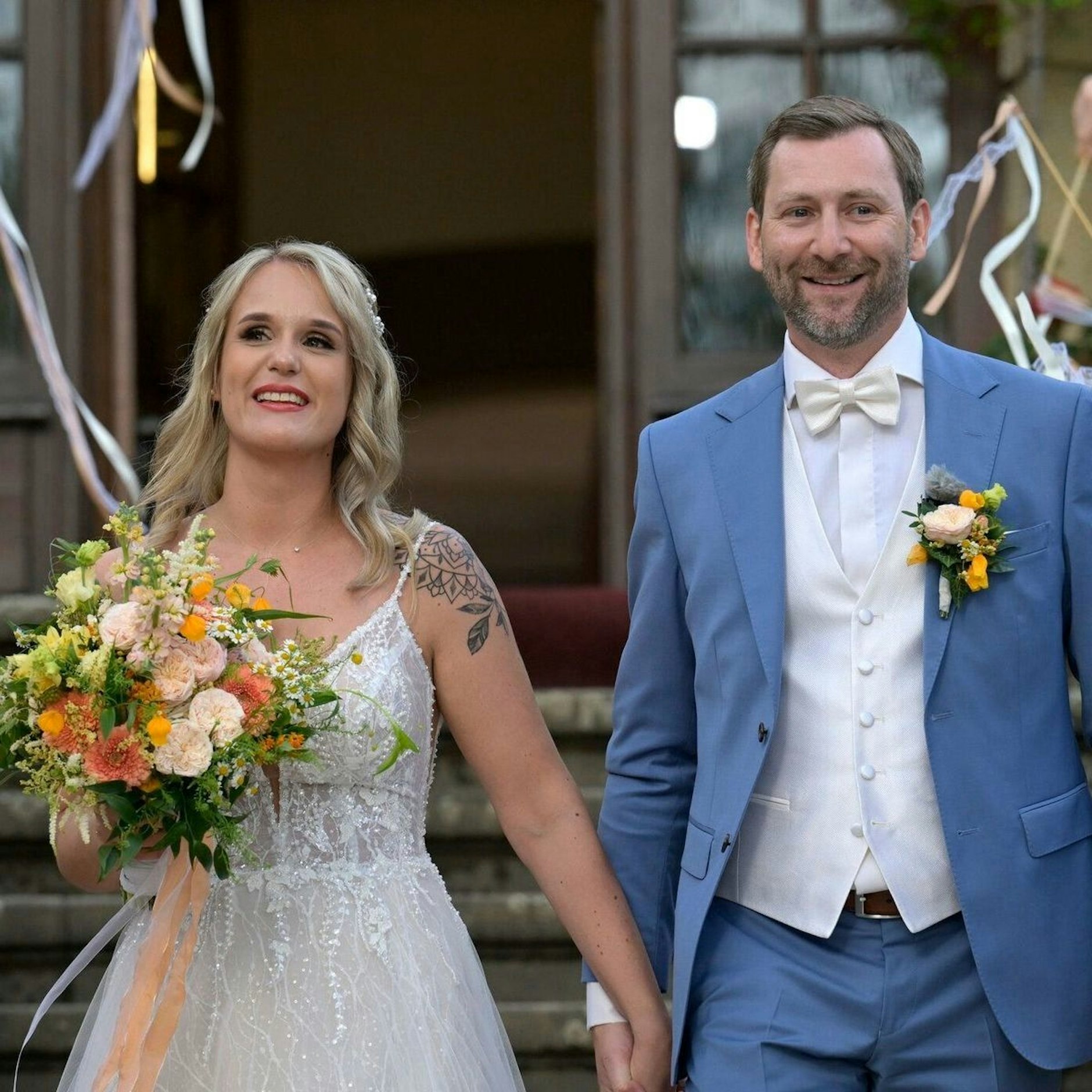 Die Trauung fiel beinahe ins Wasser – ein Vorgeschmack auf die spätere Beziehung nach der Hochzeit auf den ersten Blick?