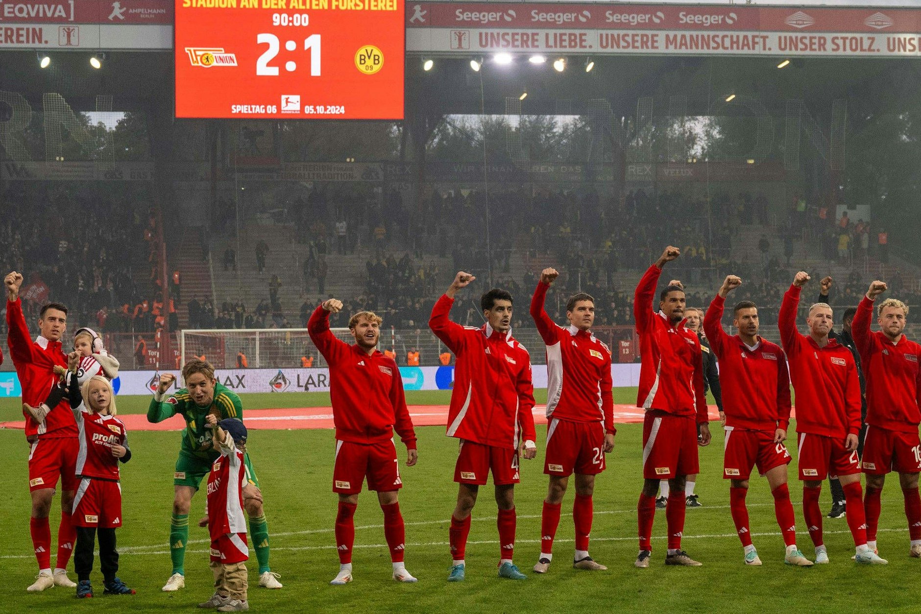 Zweifelllos bisher ein Highlight der eisernen Saison: Anfang Oktober feiert der 1. FC Union ein 2:1 gegen Borussia Dortmund.