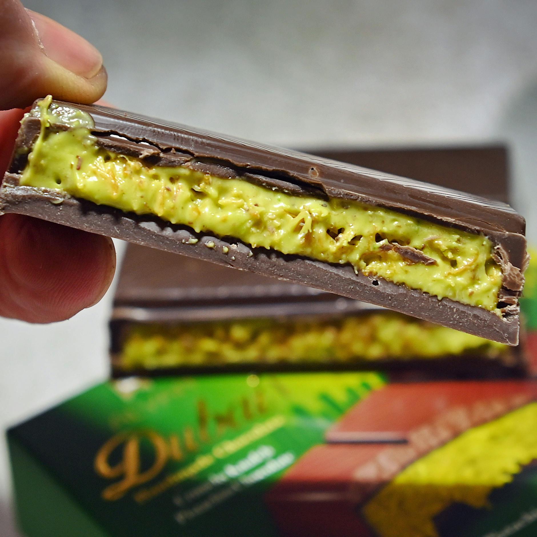 Abzocke mit Dubai-Schokolade: Experte warnen vor DIESER miesen Masche!