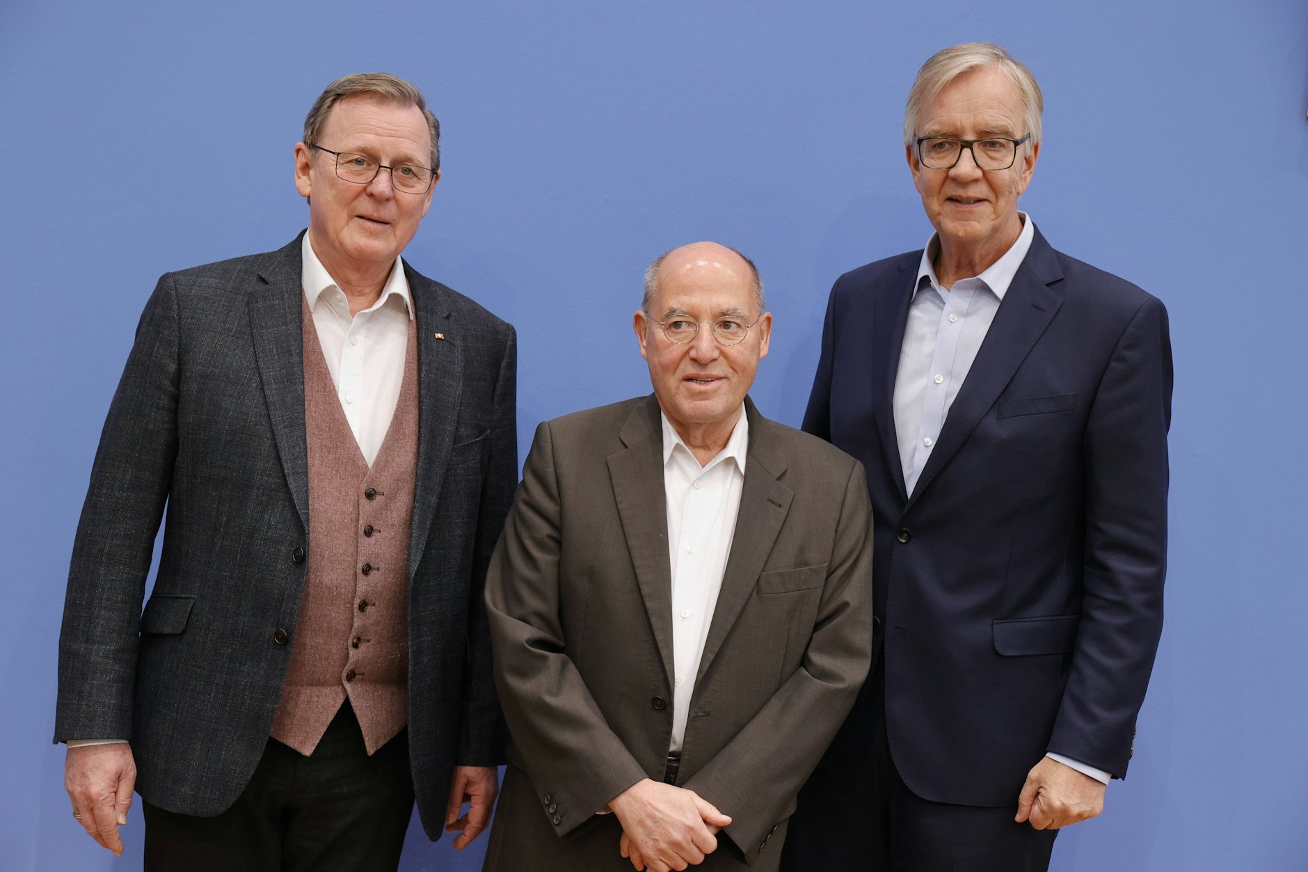 Bodo Ramelow (l.), Gregor Gysi (M.) und Dietmar Bartsch wollen ihre Partei zurück in den Bundestag bringen.