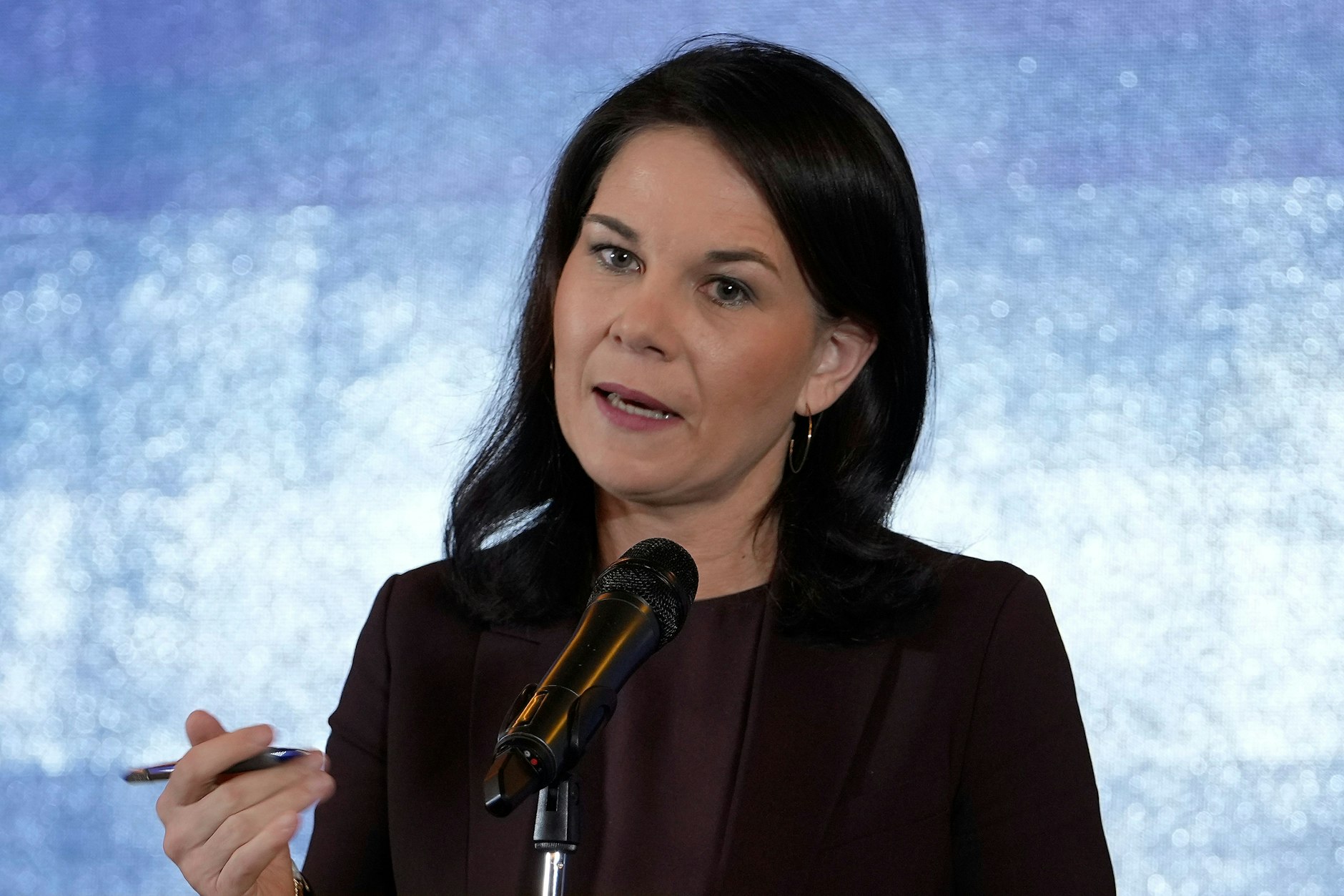 Außenministerin Annalena Baerbock will Bundeswehr in die Ukraine schicken