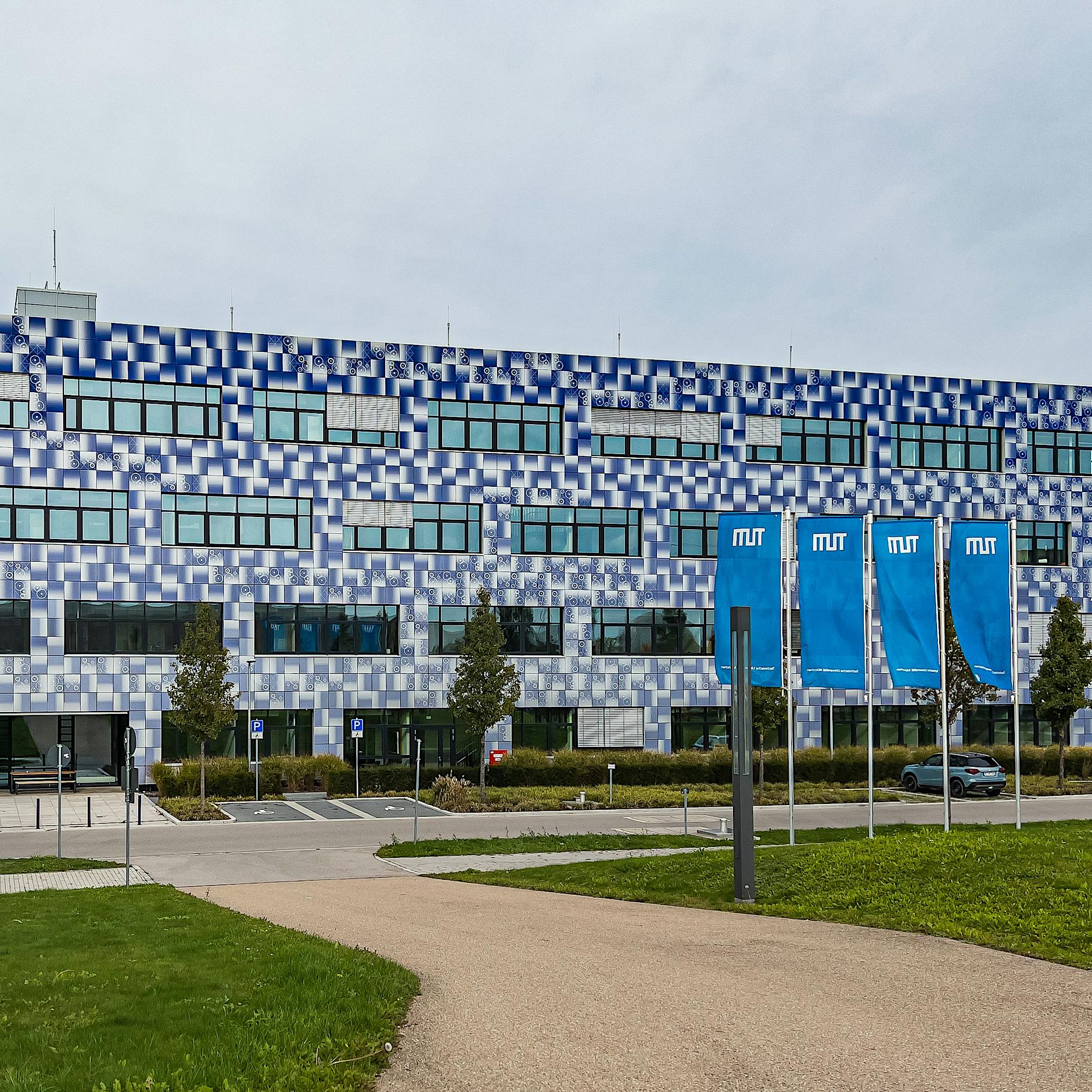 Als junge Ostdeutsche zieht es mich in den Westen: „Dream big, go west“