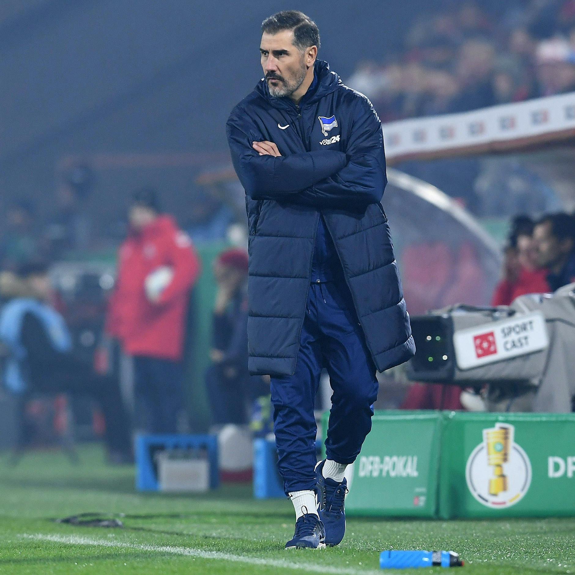 Hertha-Trainer Cristian Fiel war sauer wegen der Roten Karte von Zeefuik.