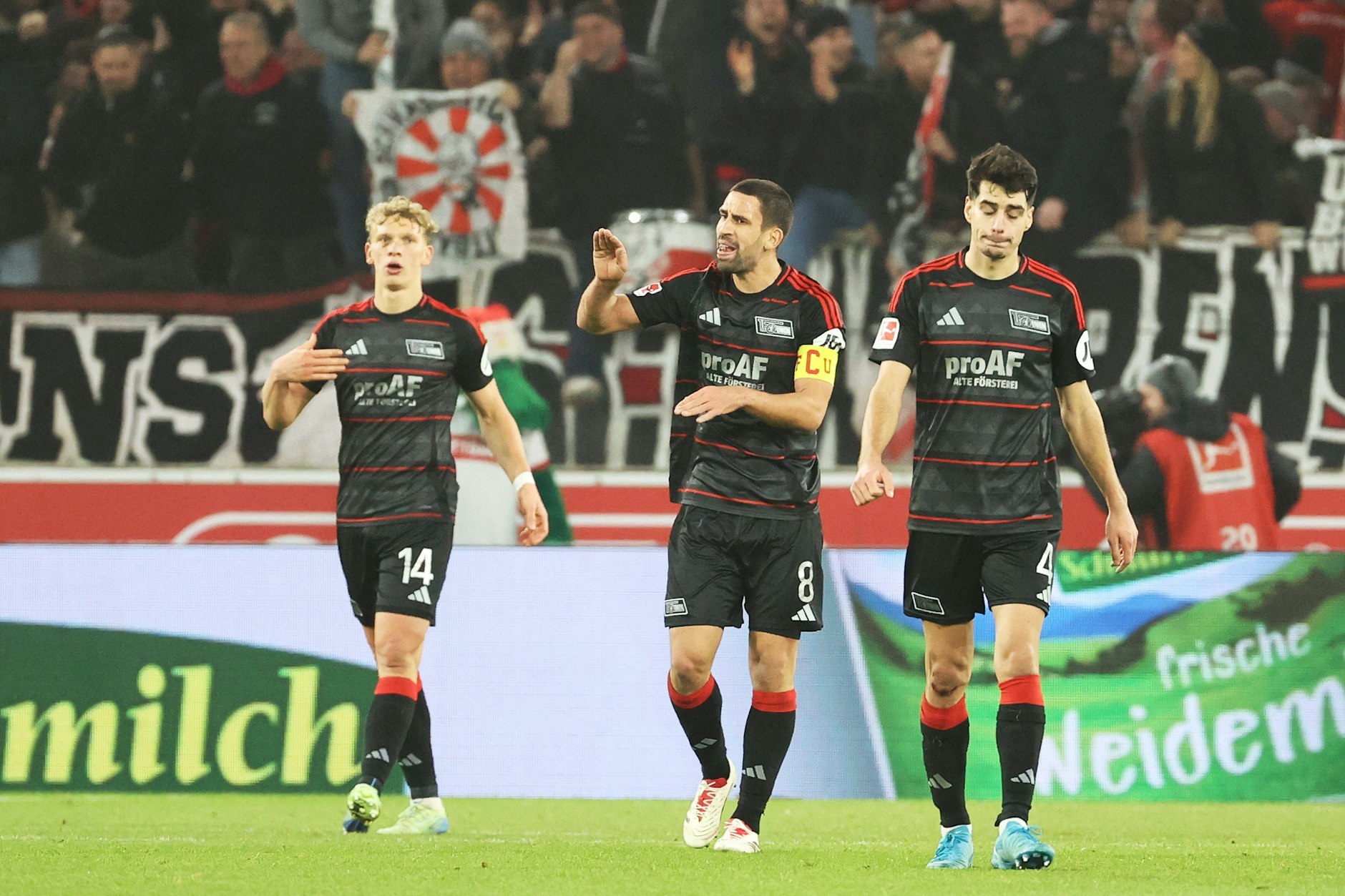 Schossen sogar zwei Tore und gingen am Ende in Stuttgart dennoch völlig frustriert als Verlierer vom Platz: die Profis des 1. FC Union.