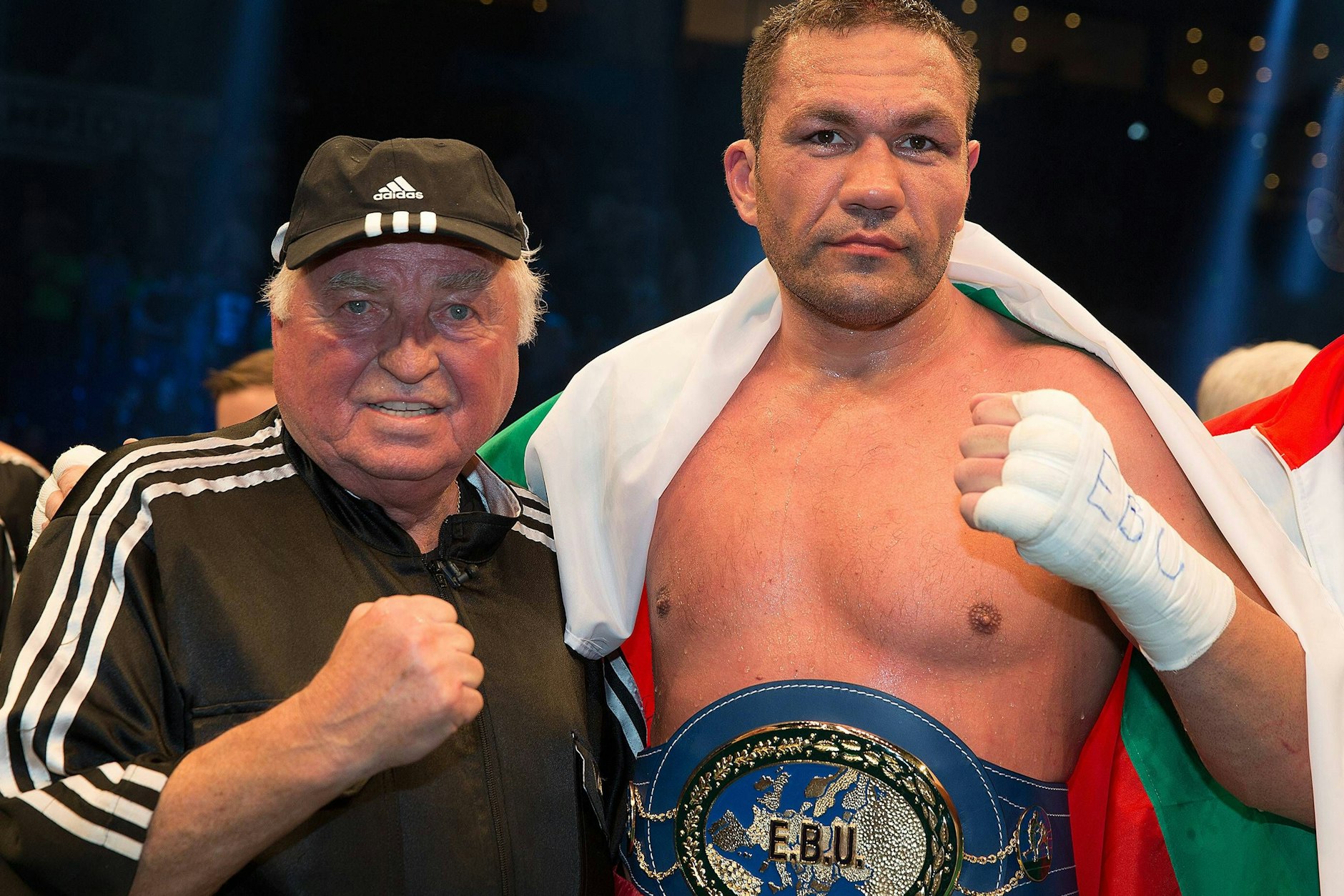 2016 in Hamburg führte Trainer Ulli Wegner (l.) Kubrat Pulew zum EM-Titel im Schwergewicht, in Sofia wollen sich beide die WM-Krone holen.