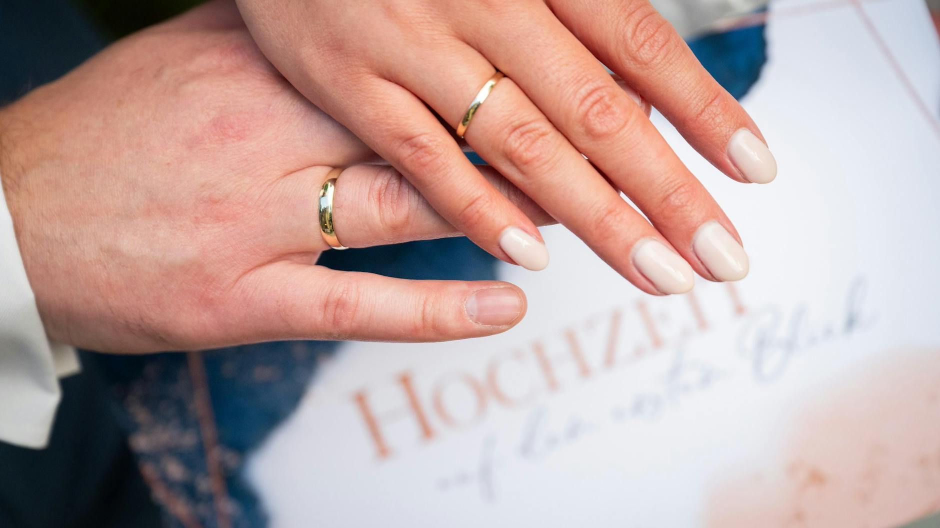 Bei „Hochzeit auf den ersten Blick“ geben sich Paare das Ja-Wort, die sich vorher nicht kannten.