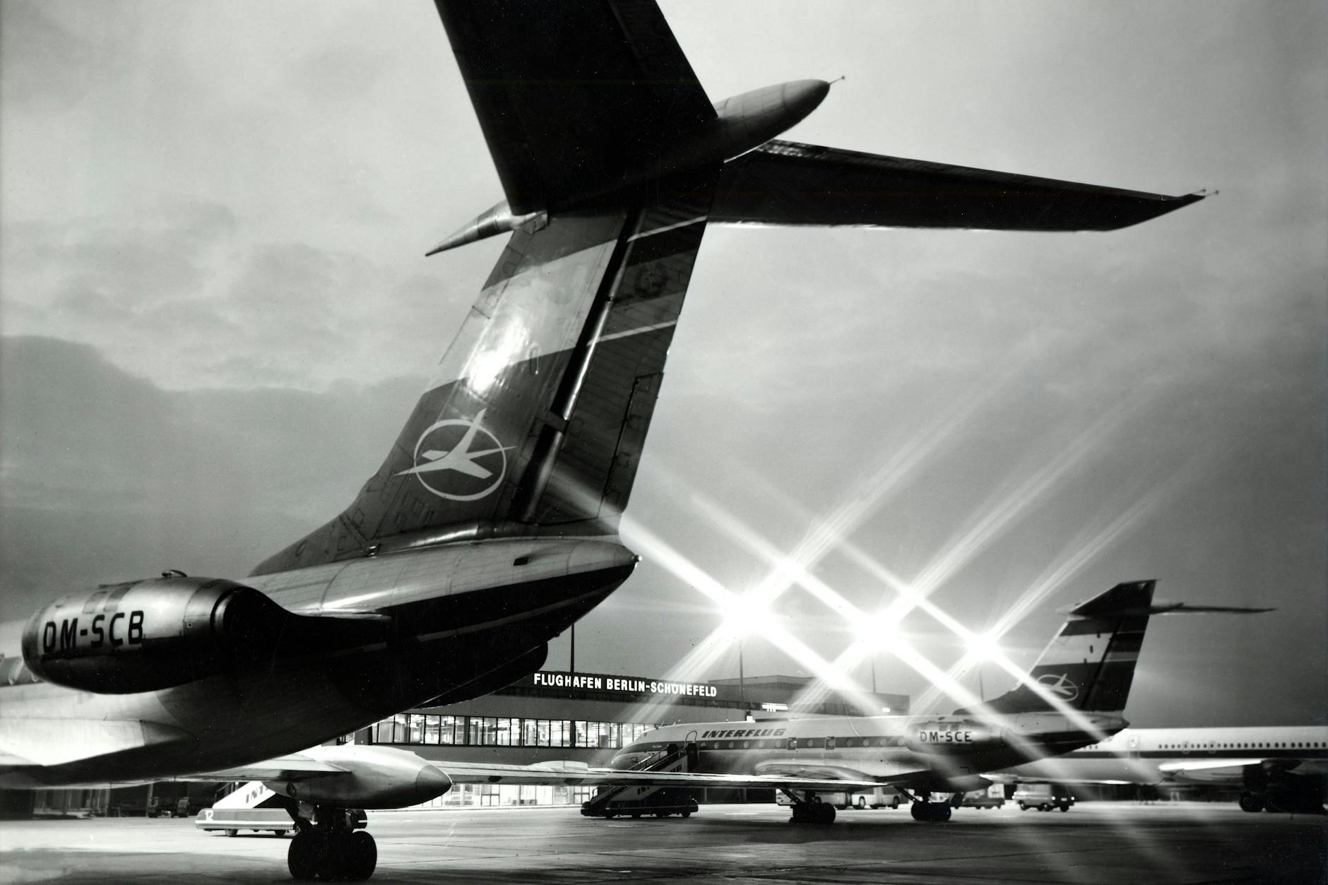 Maschinen der Interflug auf dem Flughafen Berlin-Schönefeld