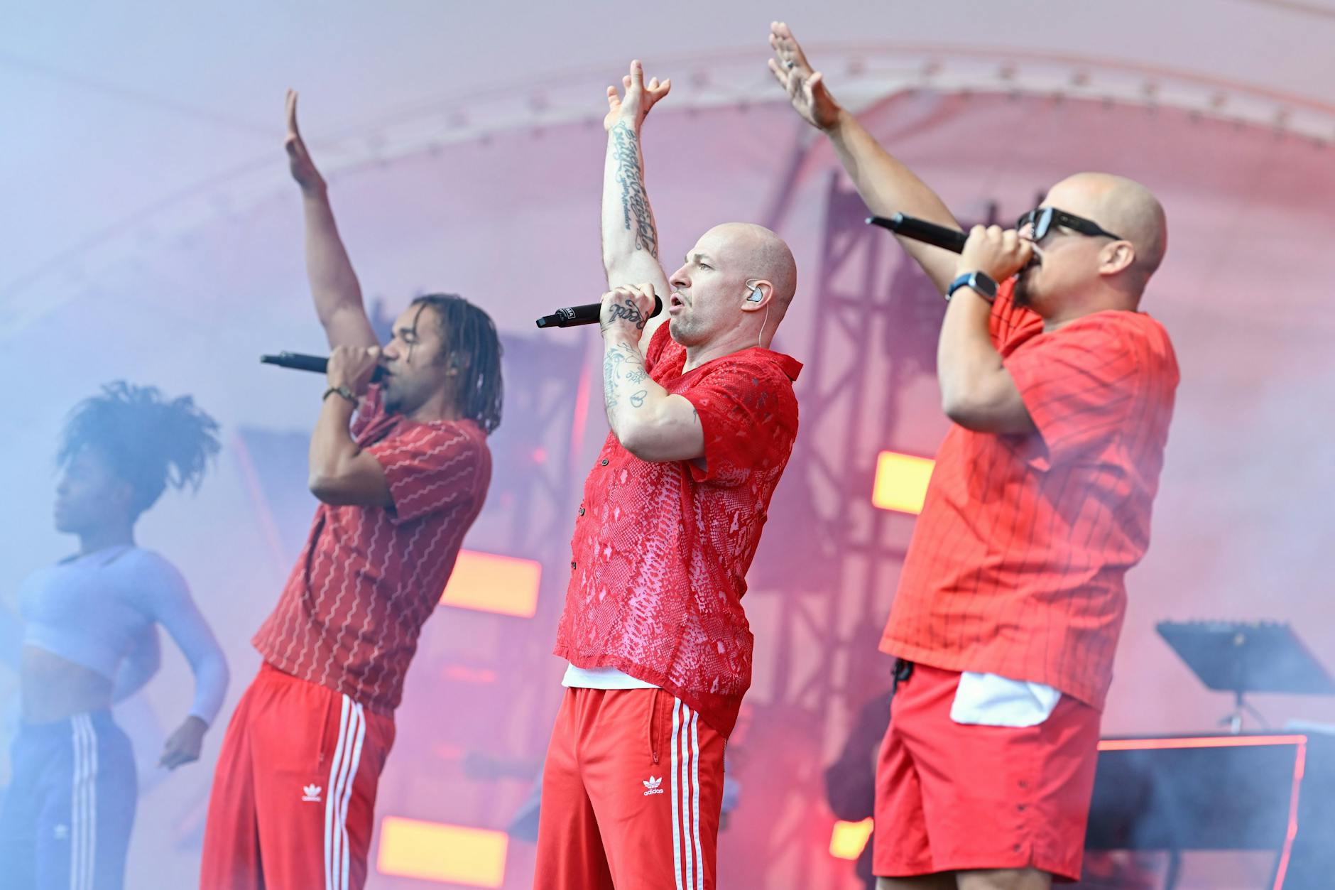 Die Musiker Johnny Strange, Mateo Jasik und Don Cali von der Band Culcha Candela (v.l.n.r.) traten beim Glücksgefühle-Festival im September auf dem Hockenheimring auf.