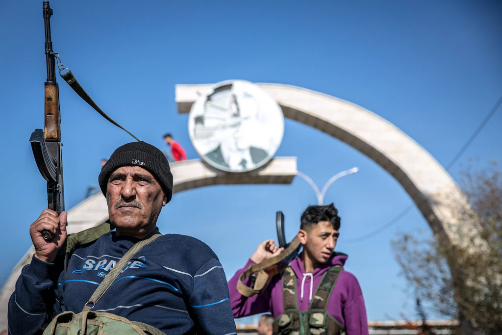 Esad'ın Baas Partisi tüm faaliyetlerini durdurdu