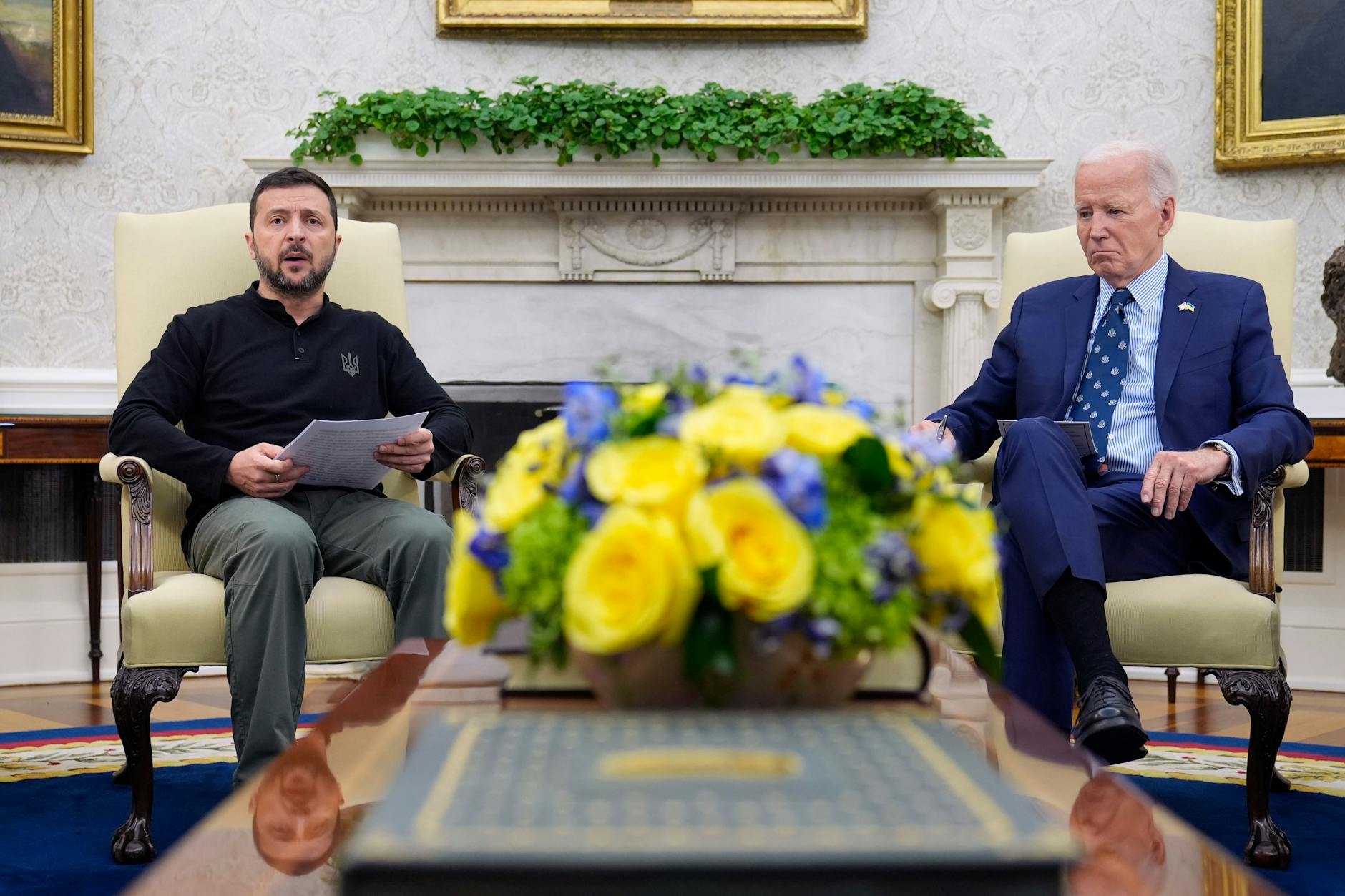 US-Präsident Joe Biden trifft sich mit dem ukrainischen Präsidenten Wolodymyr Selenskyj im Oval Office des Weißen Hauses. Das Verhältnis der beiden Präsidenten gilt als angespannt.
