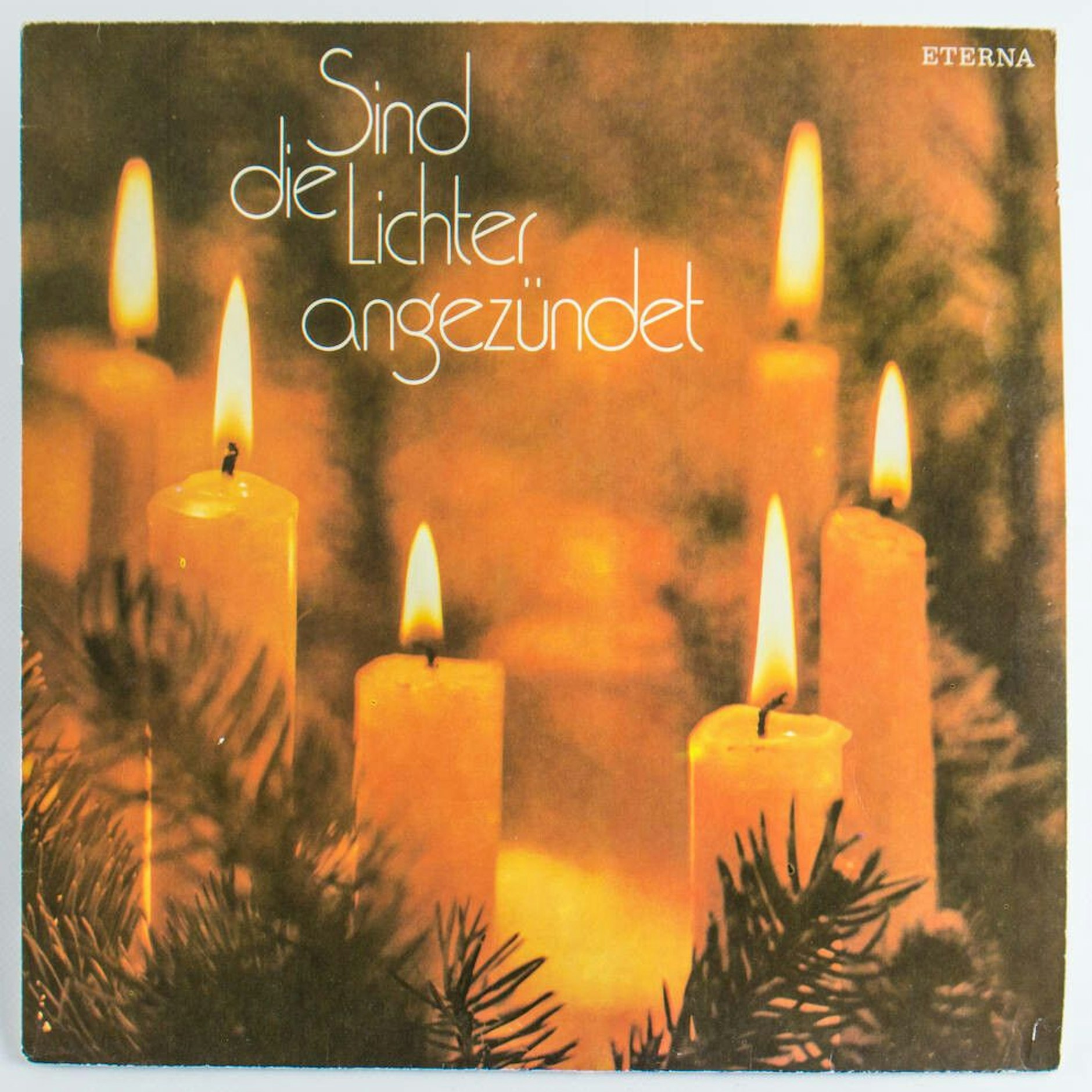Es ist die Schallplatte „Sind die Lichter angezündet“, die 1981 in die Läden kam.