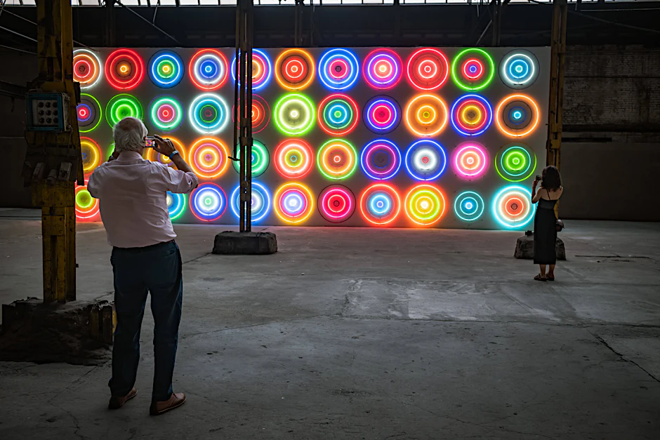 Ausstellung in den Wilhelm Hallen an der Kopenhagener Straße