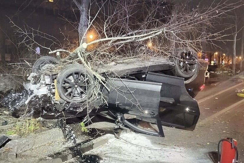 Brutaler Crash an der Yorckstraße. Im Kreuzungsbereich Ecke Mehringdamm kommen immer wieder Menschen zu Schaden.