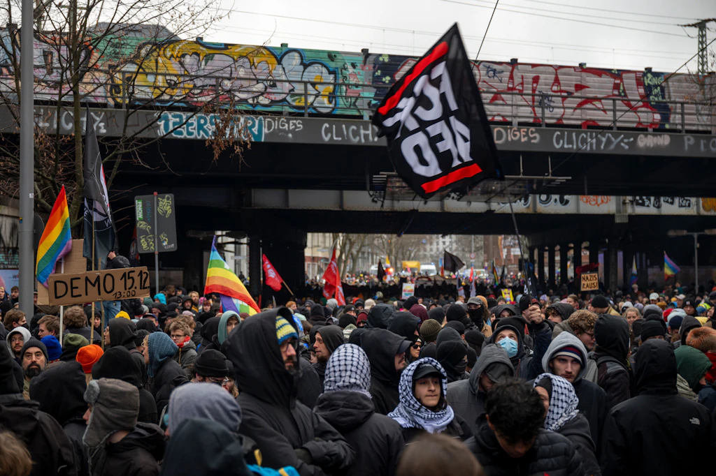 Doğru -Wing Radikal Demo Rigaer Straße: Counter -Protests Planlanan
