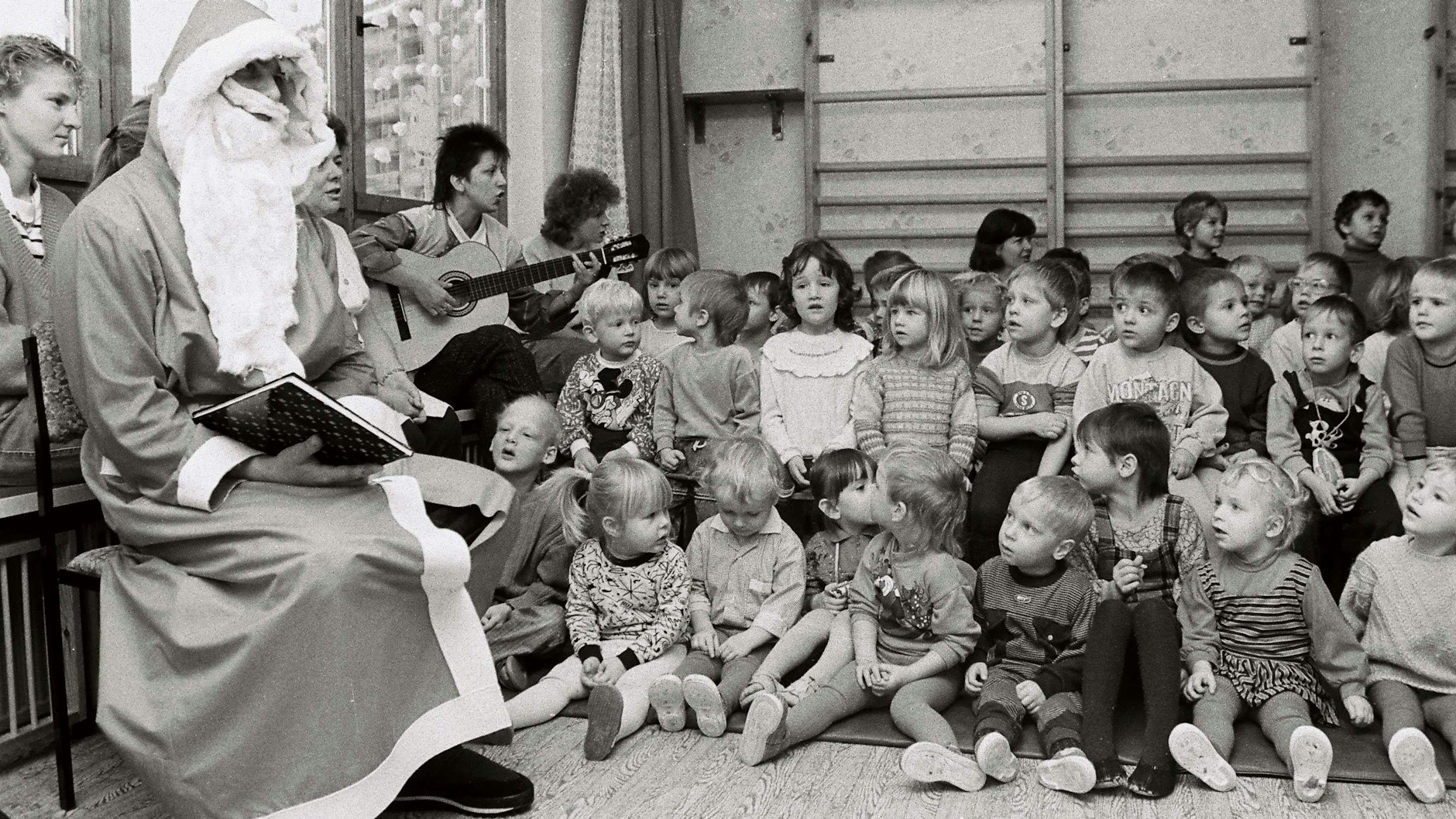 Weihnachtsfeier in einem Kindergarten in Suhl