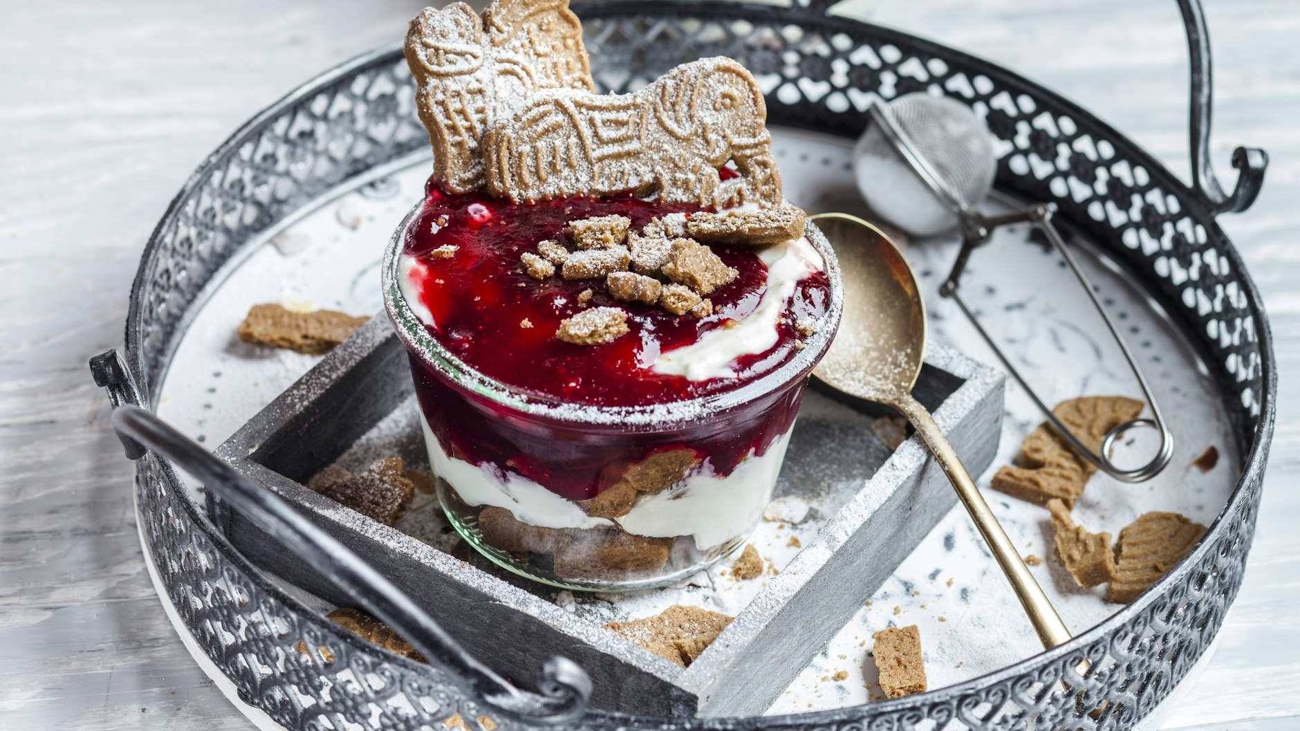 Bei den Früchten können Sie beim weihnachtlichen&nbsp;Spekulatius-Tiramisu variieren.