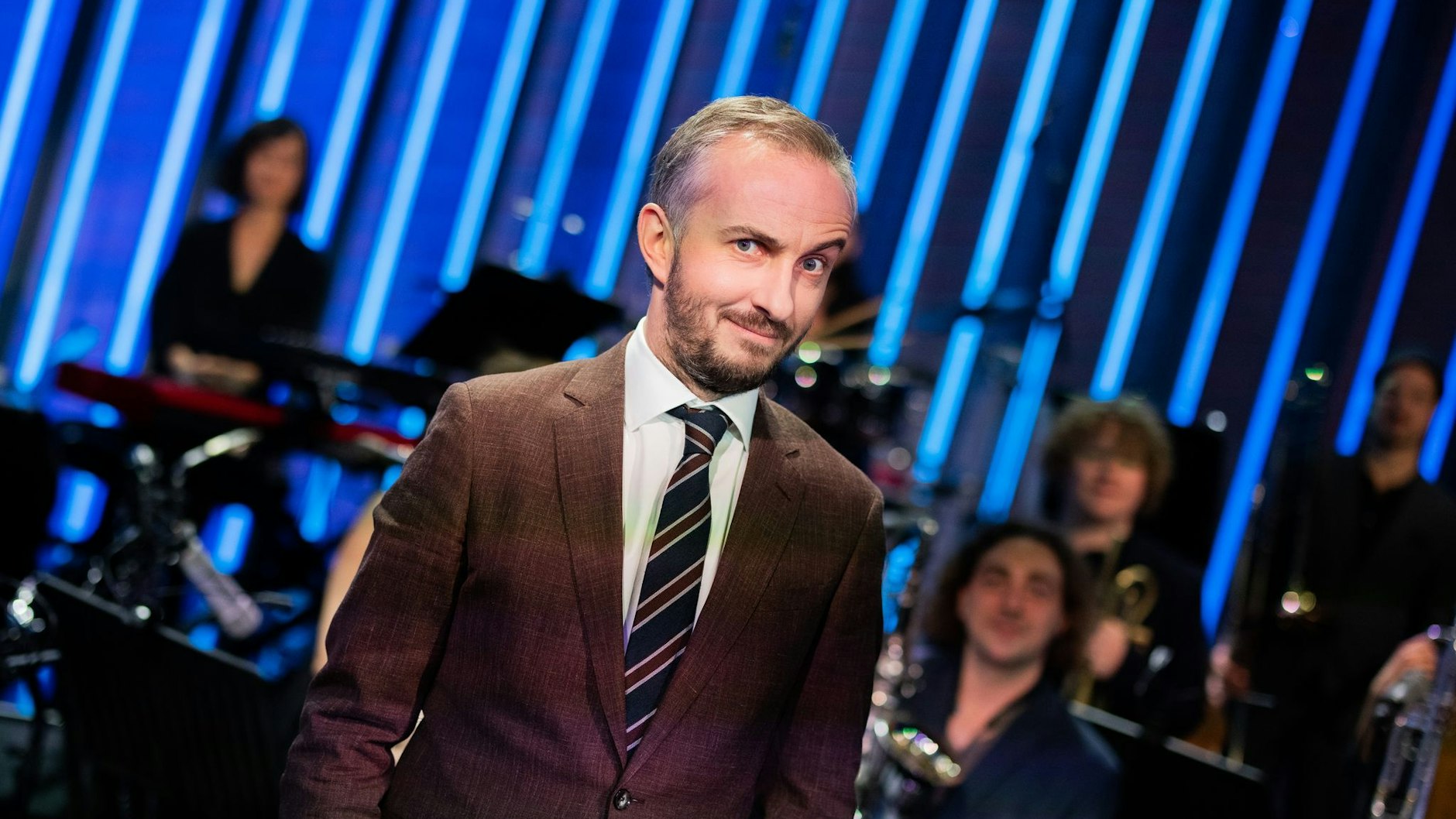 Jan Böhmermann arbeitet eng mit Sebastian Hotz zusammen. Wird er sich nach dem Skandal von ihm distanzieren?