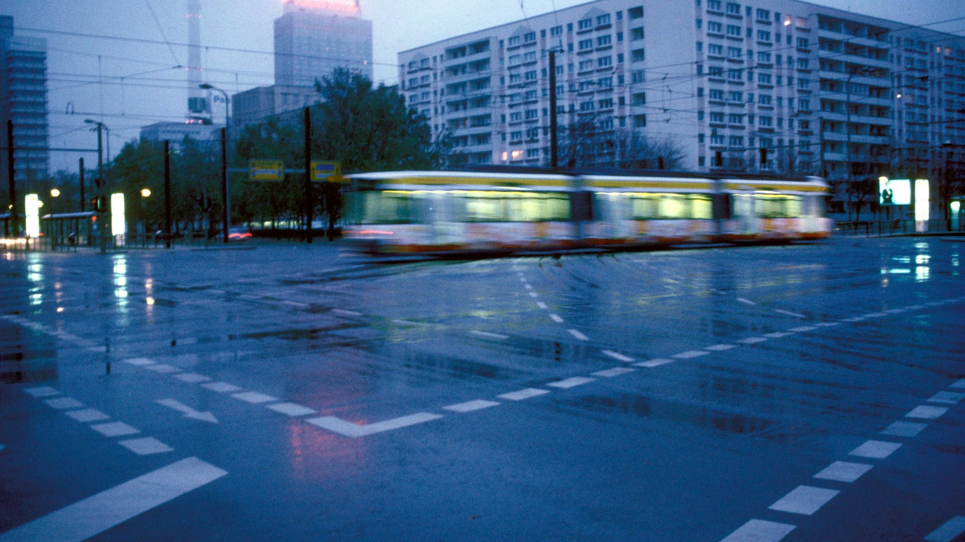 Die Kreuzung zwischen Mollstraße und Otto-Braun-Straße