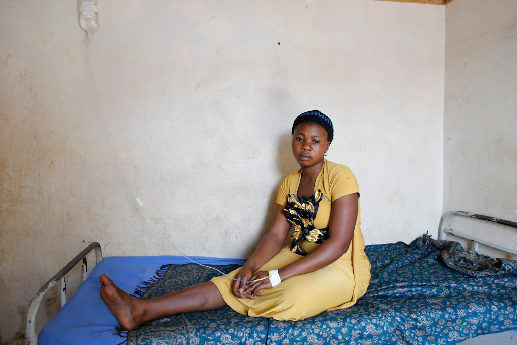 Gizemli dans hastalığı Uganda'daki kadınları vuruyor