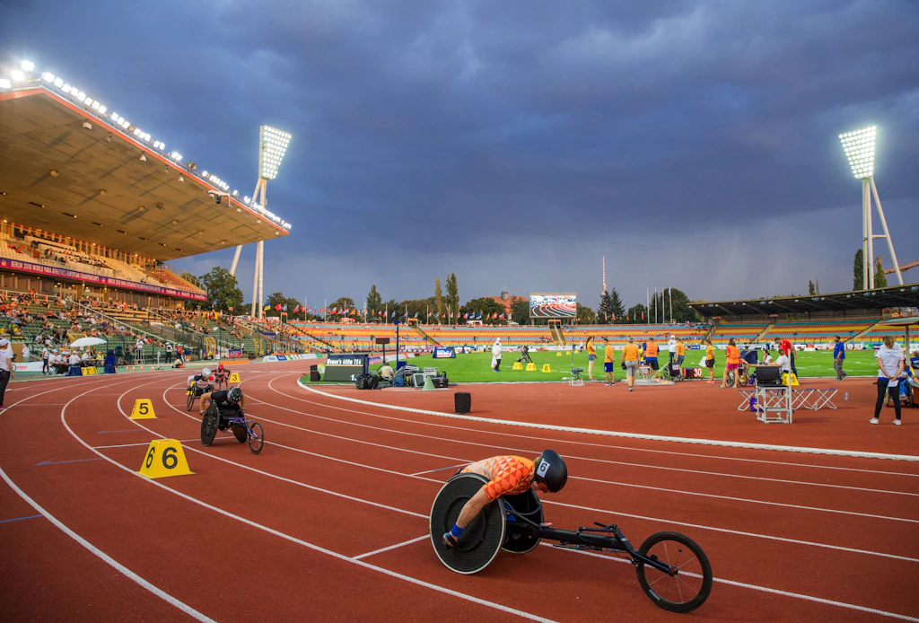Berlin spart und spart: Nur fürs überdimensionierte, künftige Jahnstadion ist Geld da