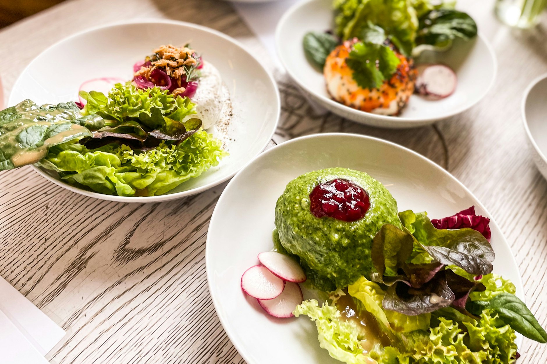 Das Häppies ist laut TasteAtlas ein Restaurant, das man in Berlin besucht haben sollte.
