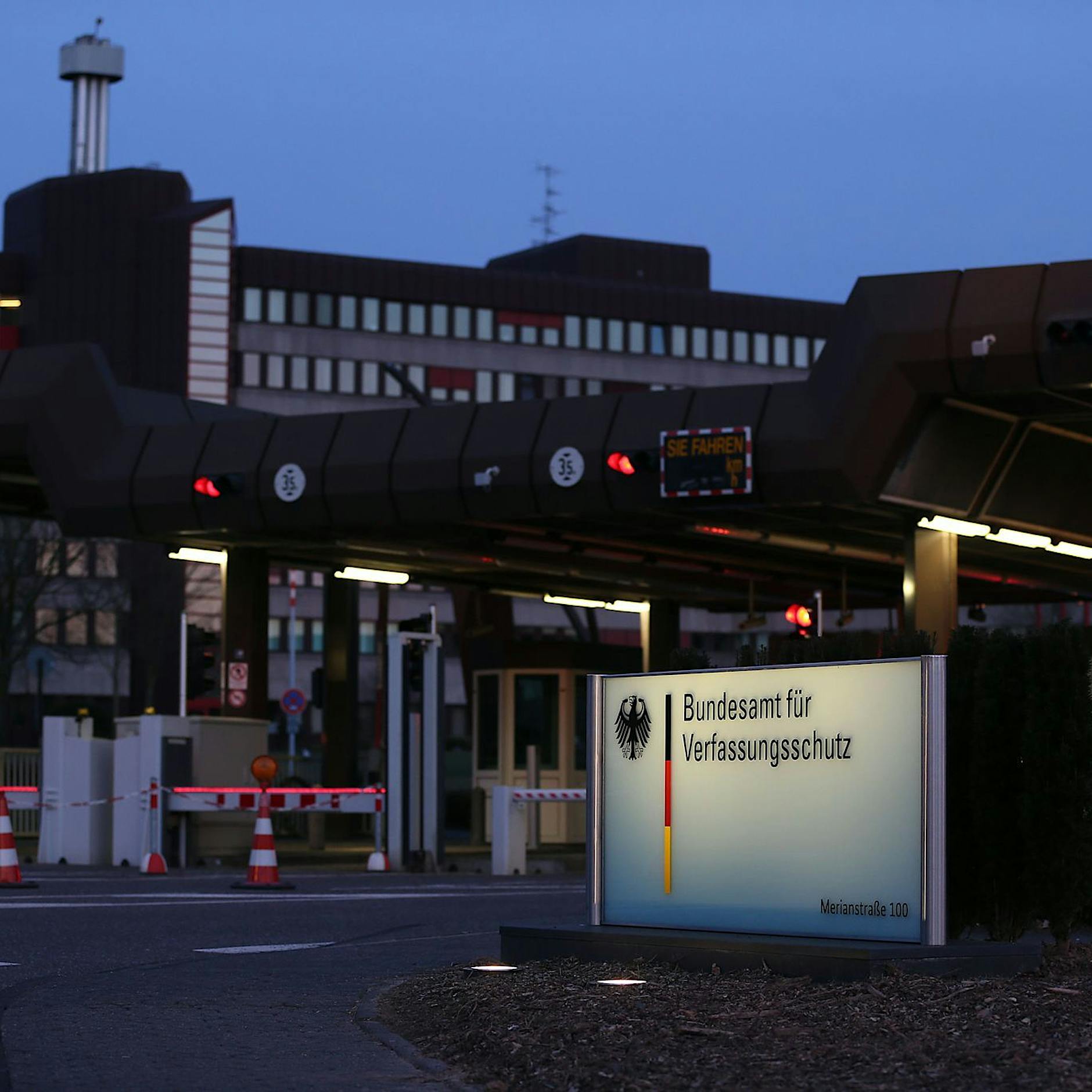 Geheimdienst-Insider packt aus: Missstände, Bürokratie, Mobbing beim Verfassungsschutz