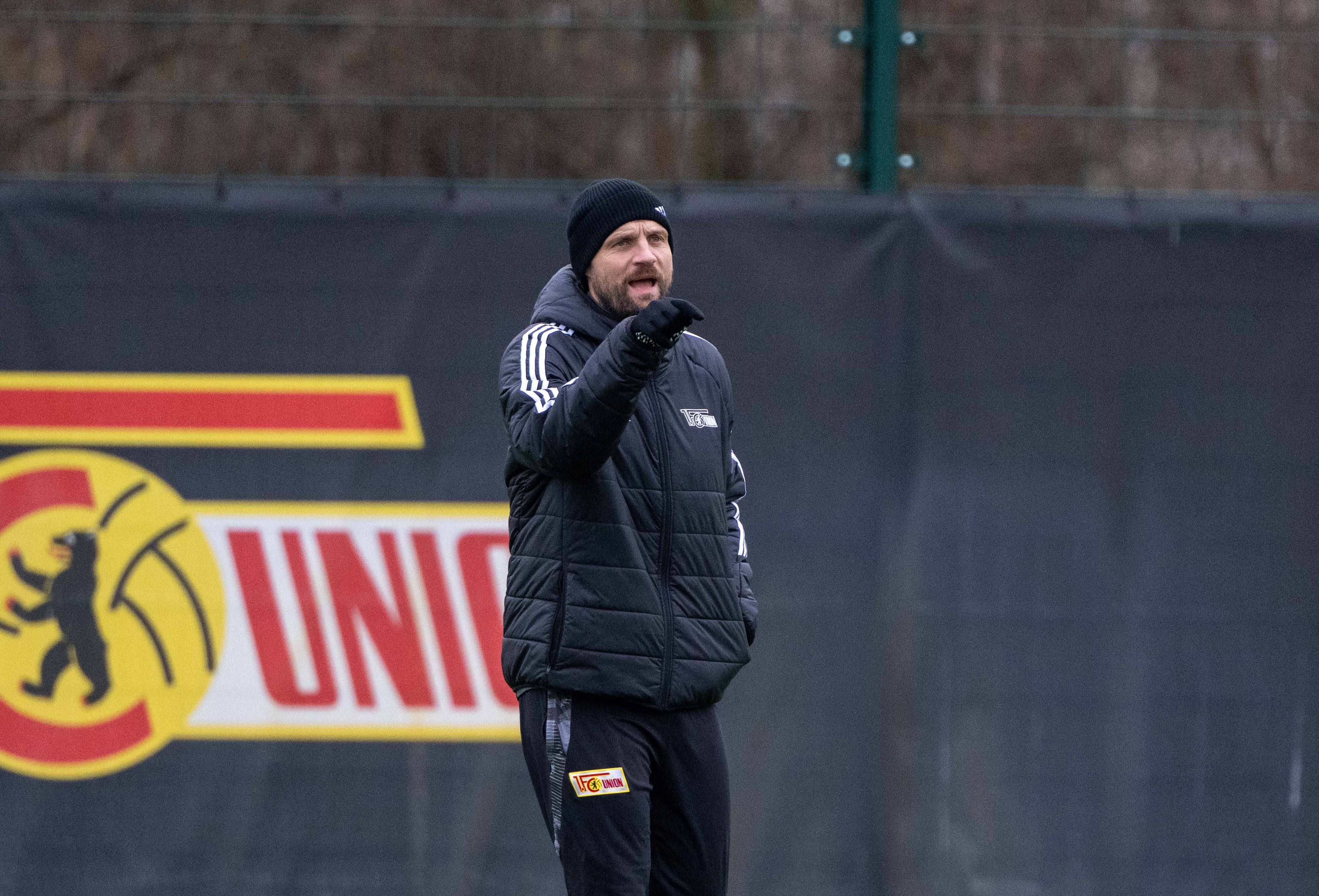 Bo Svensson beim 1. FC Union: Ein Sieg gegen viele schlimme Fragen!