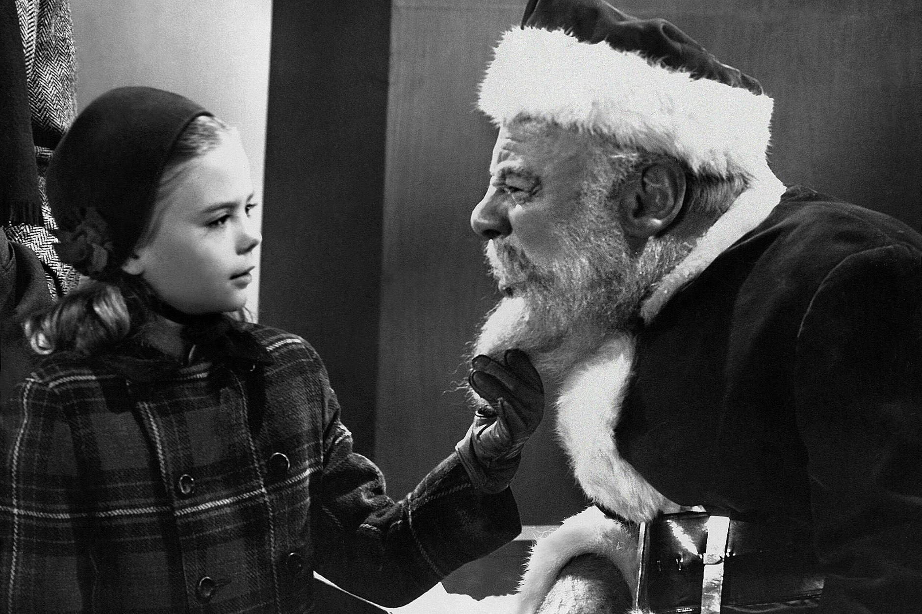 Natalie Wood und Edmund Gwenn in dem Weihnachtsfilm Das Wunder von Manhattan aus dem Jahr 1947