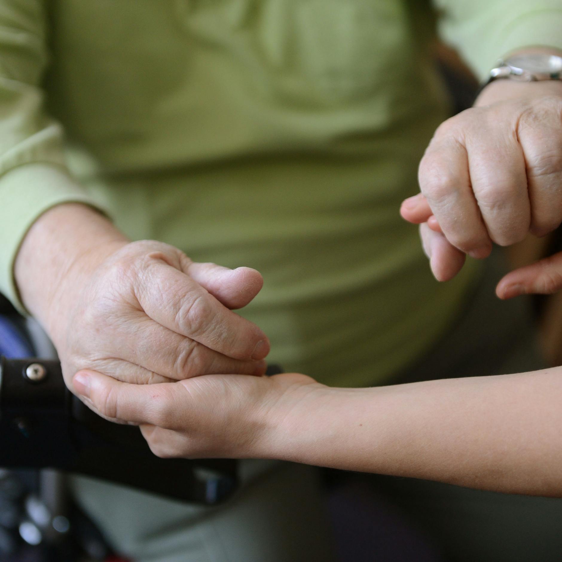 Image - Pflegeversicherung wird ab 2025 teurer: Bundesrat billigt Beitragserhöhung