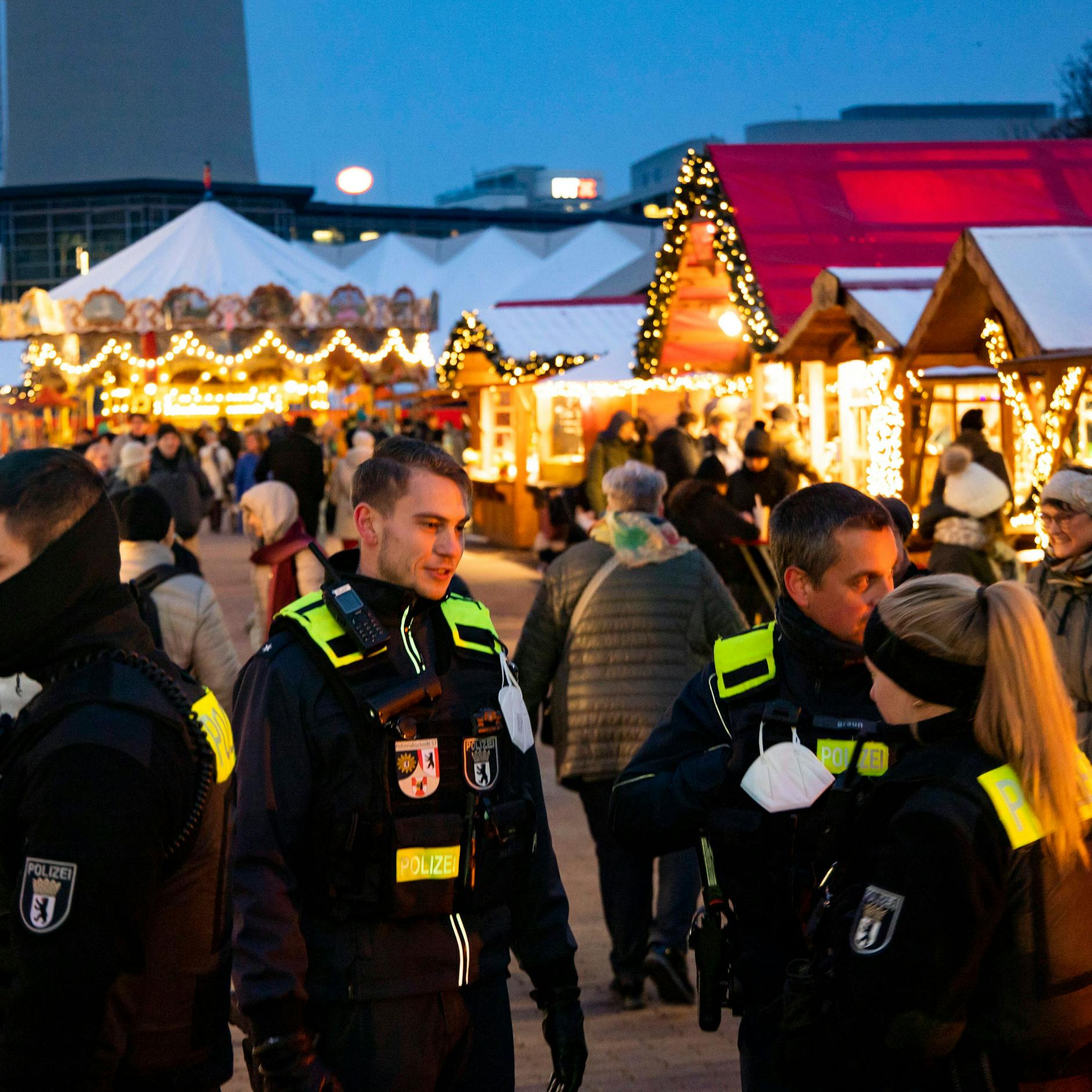 Image - Erhöhte Sicherheitsvorkehrungen: Berlin reagiert auf Anschlag auf Magdeburger Weihnachtsmarkt