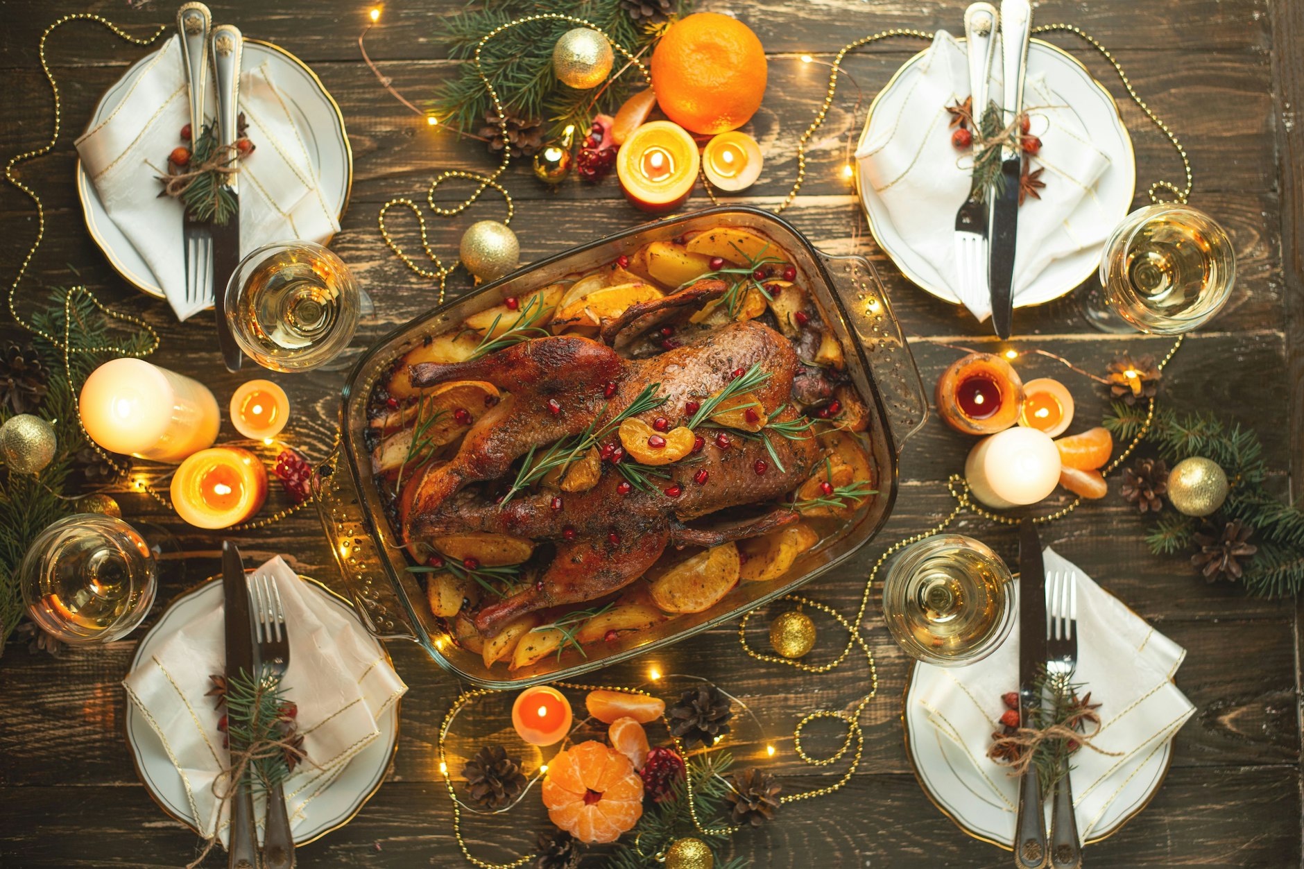 Traditionell wird am ersten Weihnachtsfeiertag Gans oder Ente serviert. Doch das Geflügel ist nicht auf Platz eins der Weihnachtsessen.