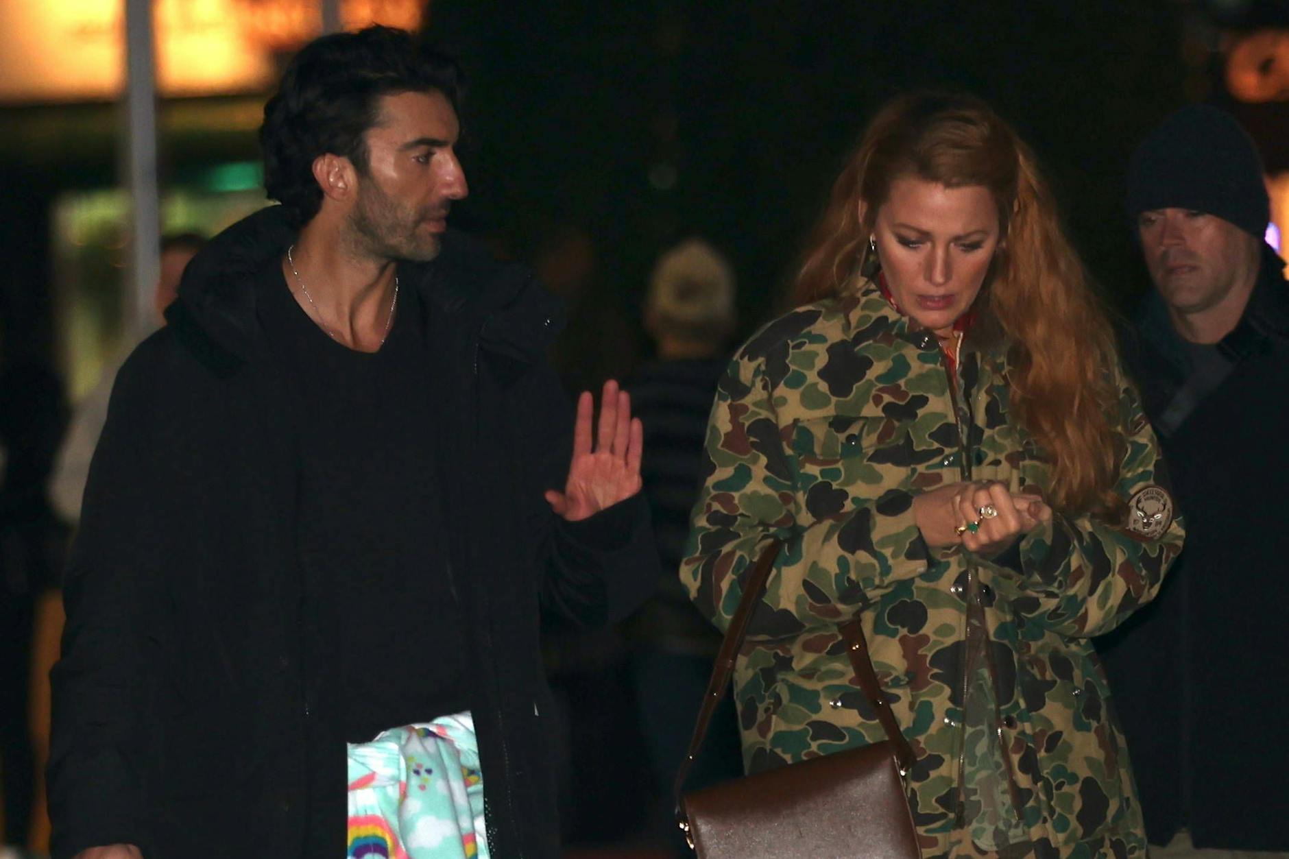 Blake Lively (r.) und Justin Baldoni am Set von „Nur noch ein einziges Mal“.