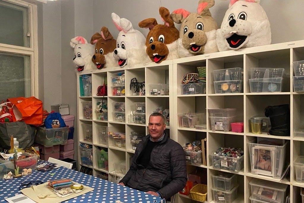 Geschäftsführer Martin Wiedemann in seinem Geschäft in Friedrichshain.