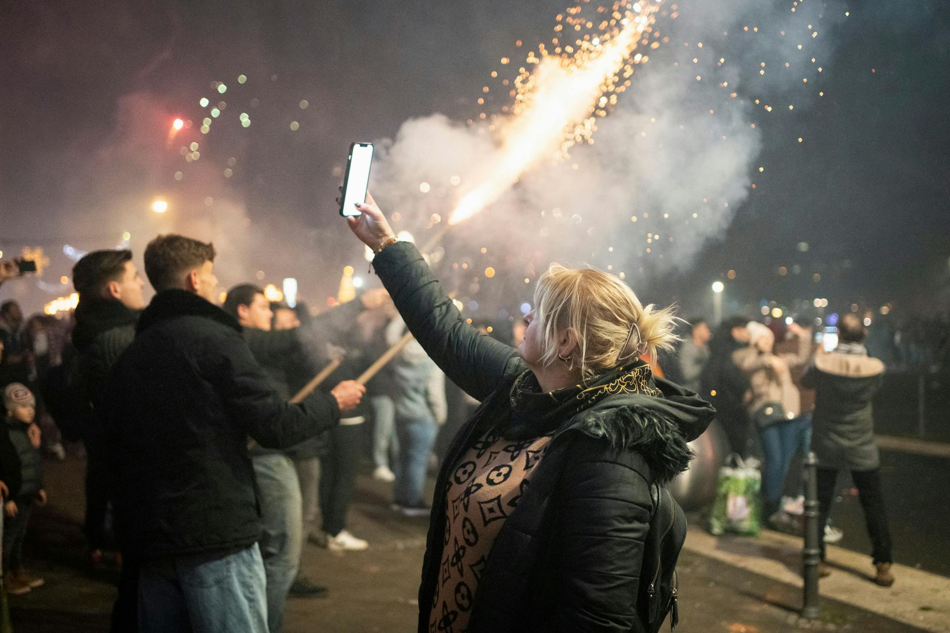 Wie Lang Darf Man An Silvester Knallen Der Böller-Guide: Wo man in Berlin und Brandenburg NICHT knallen darf