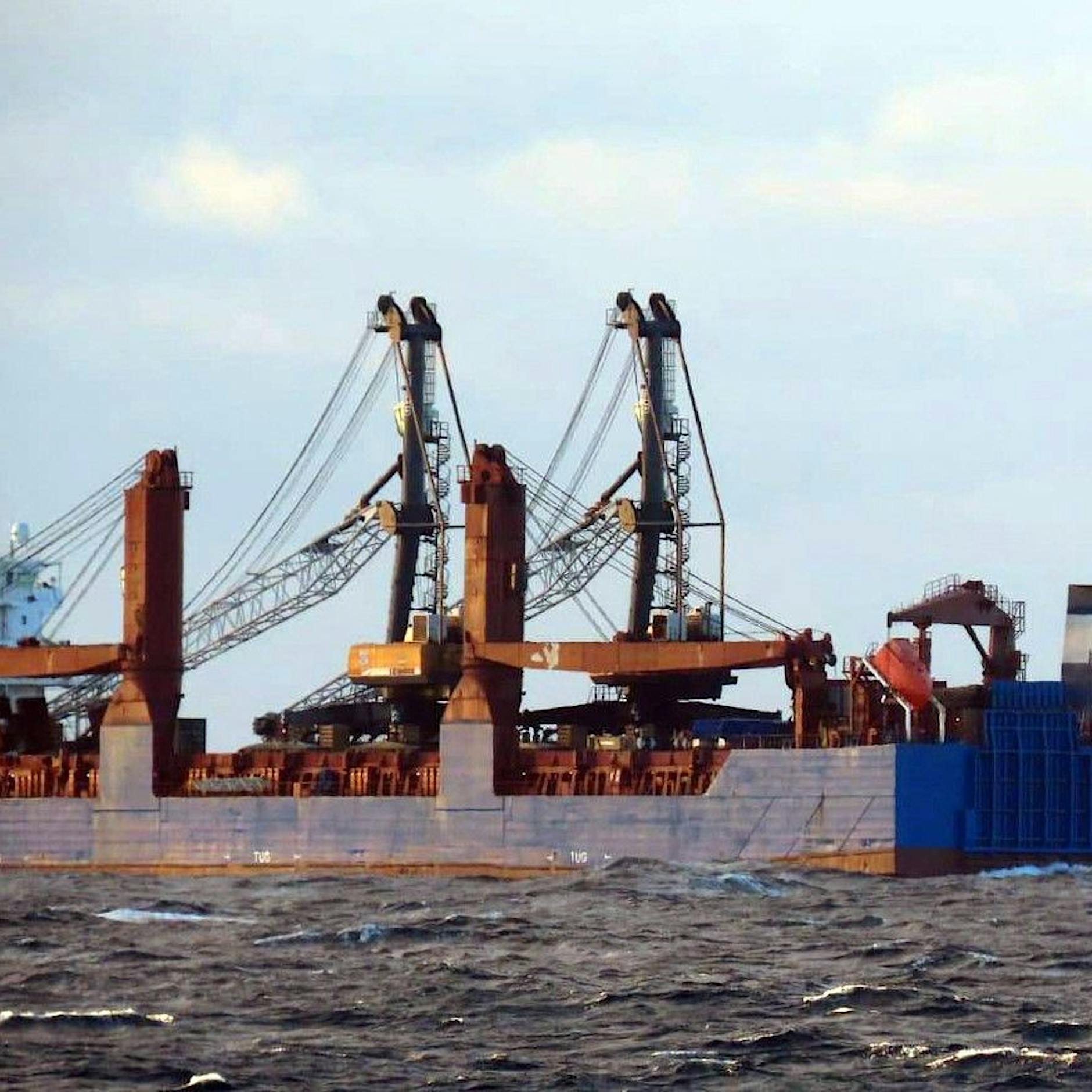 Russische Firma: „Terroristischer Angriff“ führte zu Untergang von Militär-Frachter Ursa Major