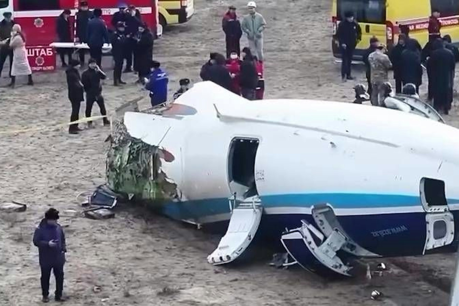 Ein Flugzeug der Azerbaijan Airlines ist in der Nähe der kasachischen Stadt Aktau abgestürzt.