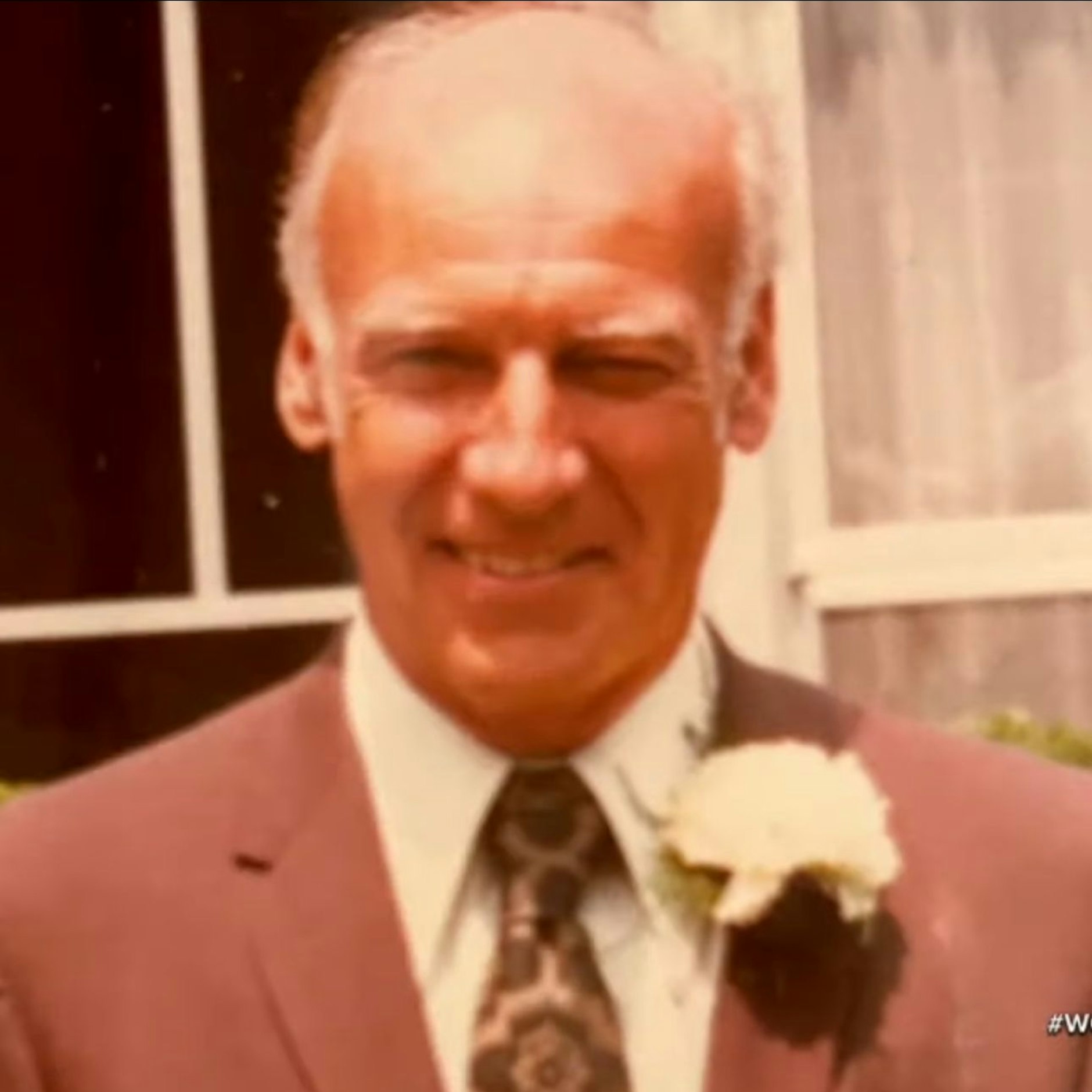 Robert „Bud“ Romig, der leibliche Vater von Dixon Handshaw.