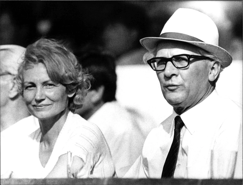 Witze aus der DDR: Erich Honecker und Margot fahren an die Ostsee ...